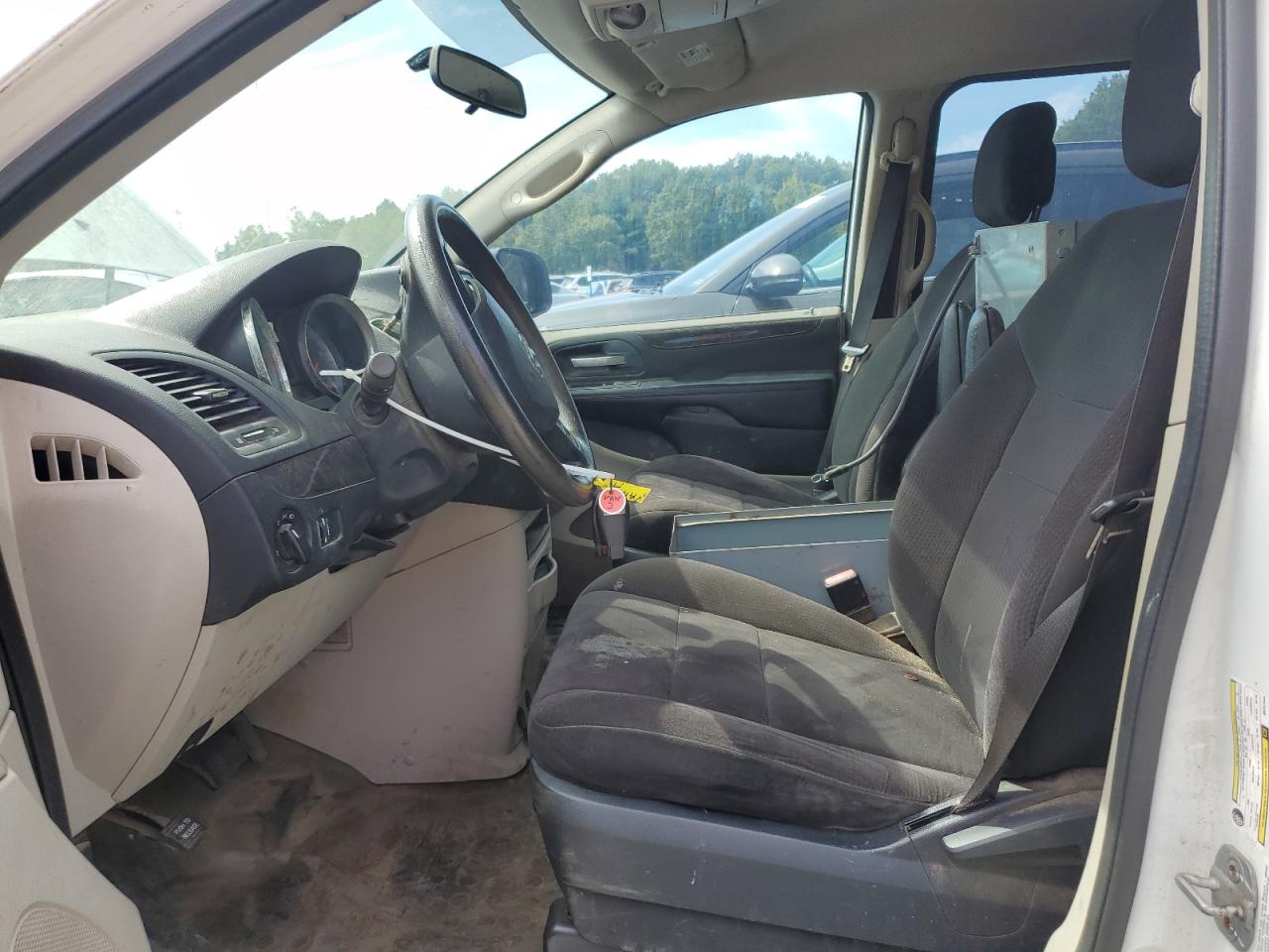 2011 Dodge Grand Caravan C/V VIN: 2D4RN1AG8BR757444 Lot: 80777945