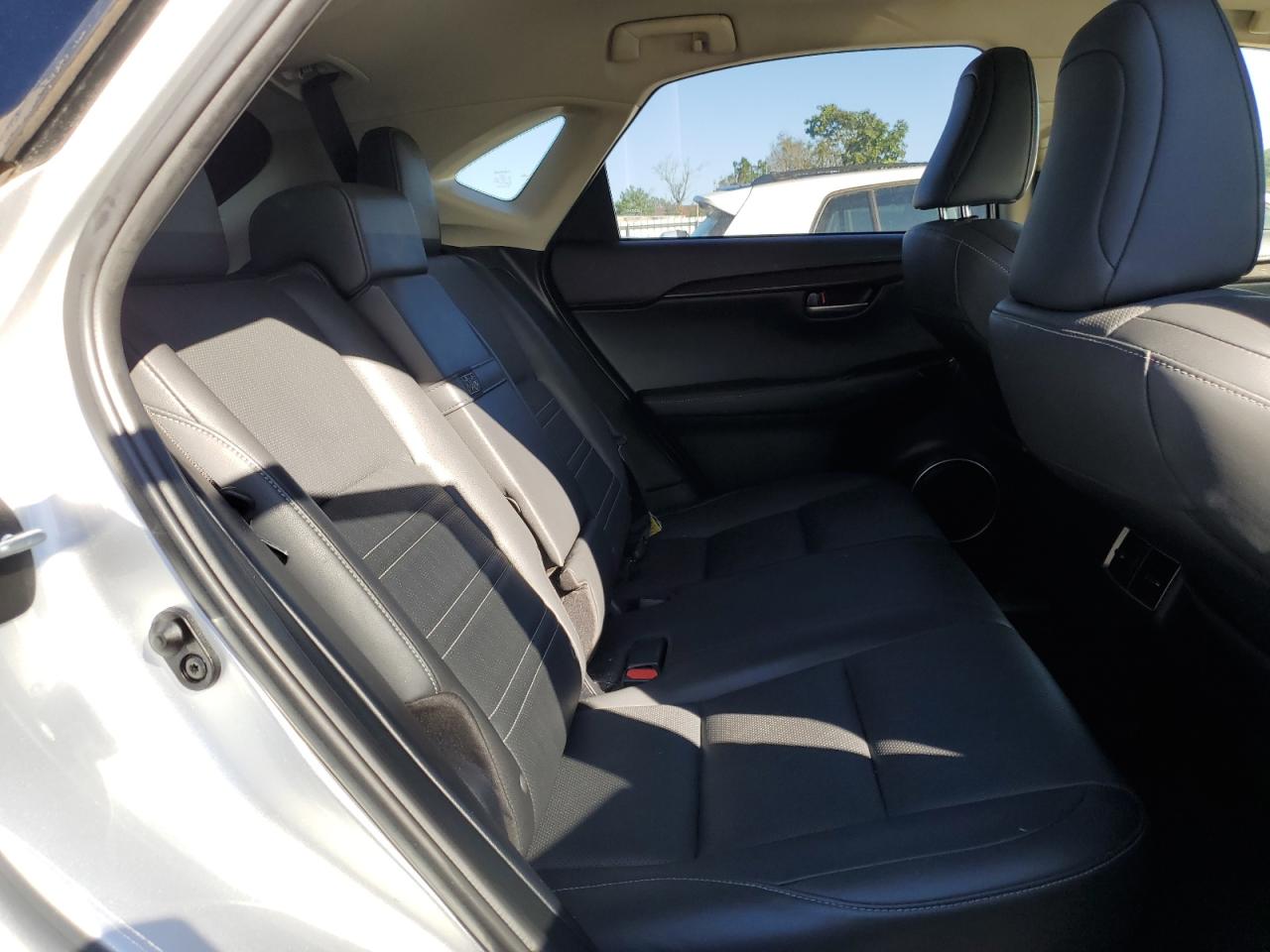 2017 Lexus Nx 200T Base VIN: JTJYARBZ1H2065310 Lot: 70810155