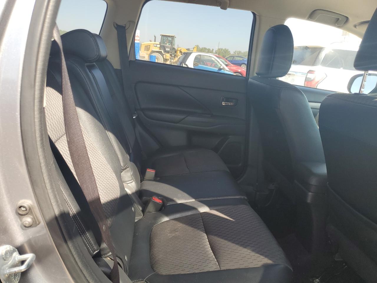 2015 Mitsubishi Outlander Se VIN: JA4AD3A39FZ011239 Lot: 84612515