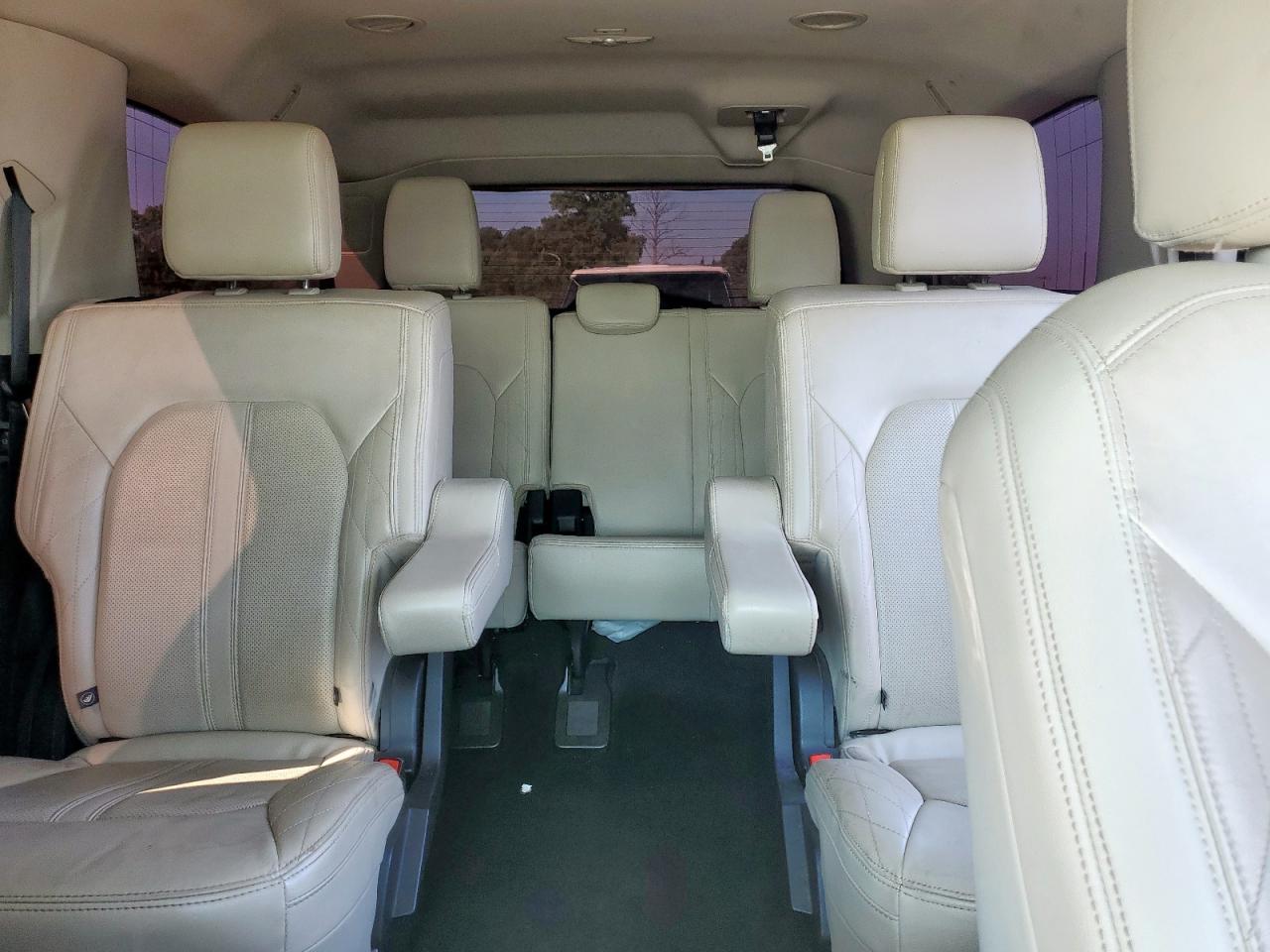 2018 Ford Expedition Max Platinum VIN: 1FMJK1LT2JEA10121 Lot: 81075855