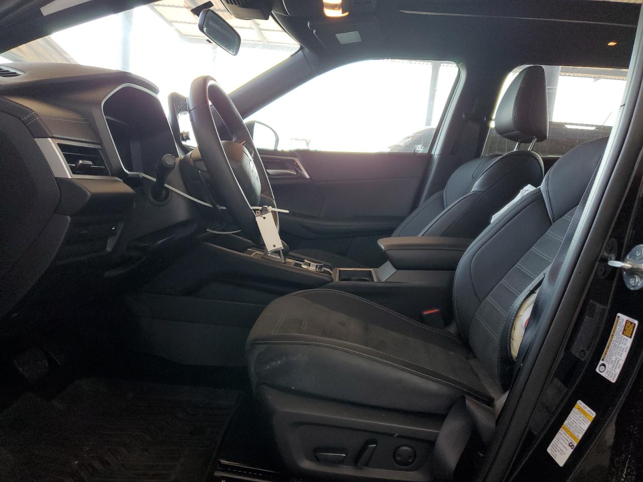 2024 Mitsubishi Outlander Se VIN: JA4J3VA83RZ074299 Lot: 83855445