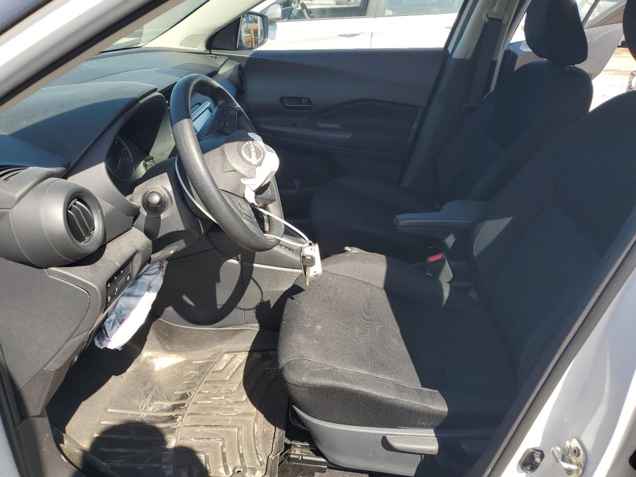 2024 Nissan Kicks S VIN: 3N1CP5BV3RL568437 Lot: 71888575