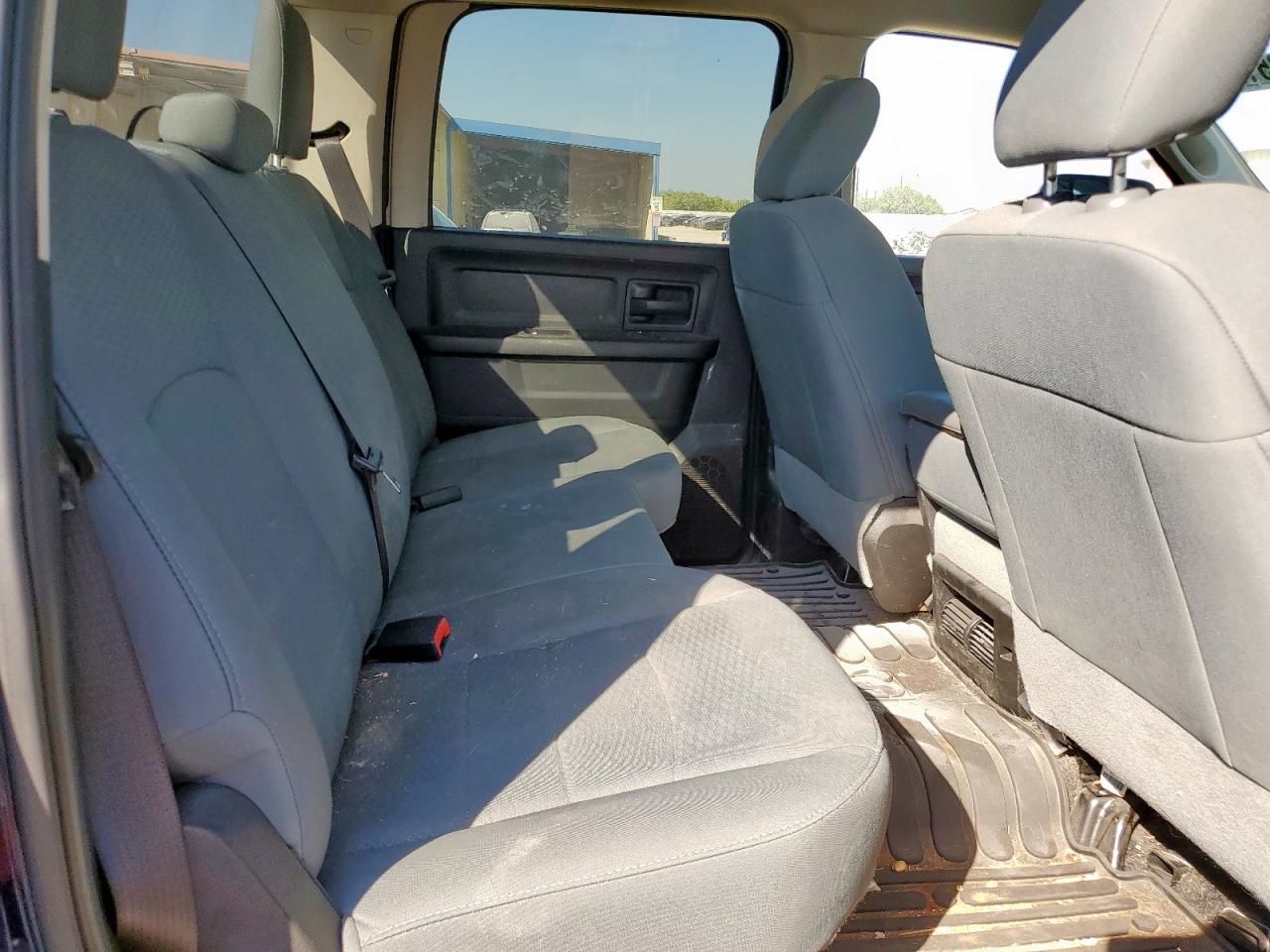 2018 Ram 2500 St VIN: 3C6UR5CL2JG404495 Lot: 84785195