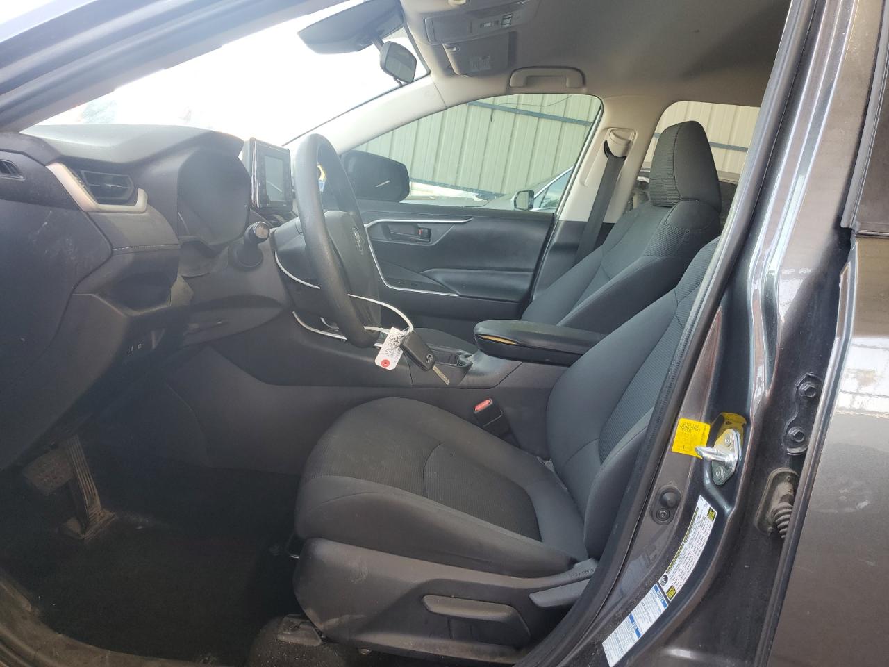 2020 Toyota Rav4 Le VIN: 2T3G1RFV2LC065517 Lot: 71020355