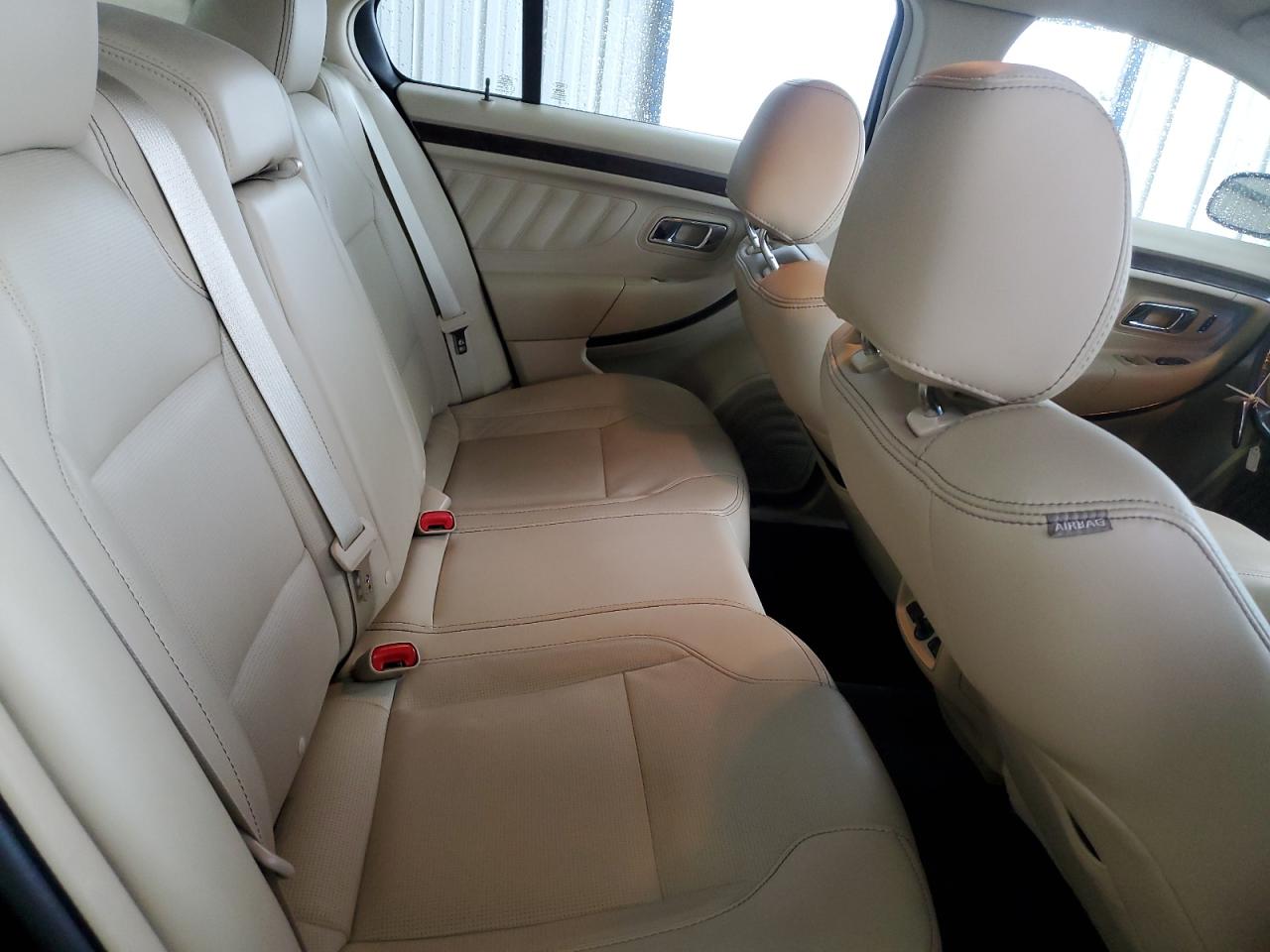 2014 Ford Taurus Limited VIN: 1FAHP2J88EG138730 Lot: 81778475