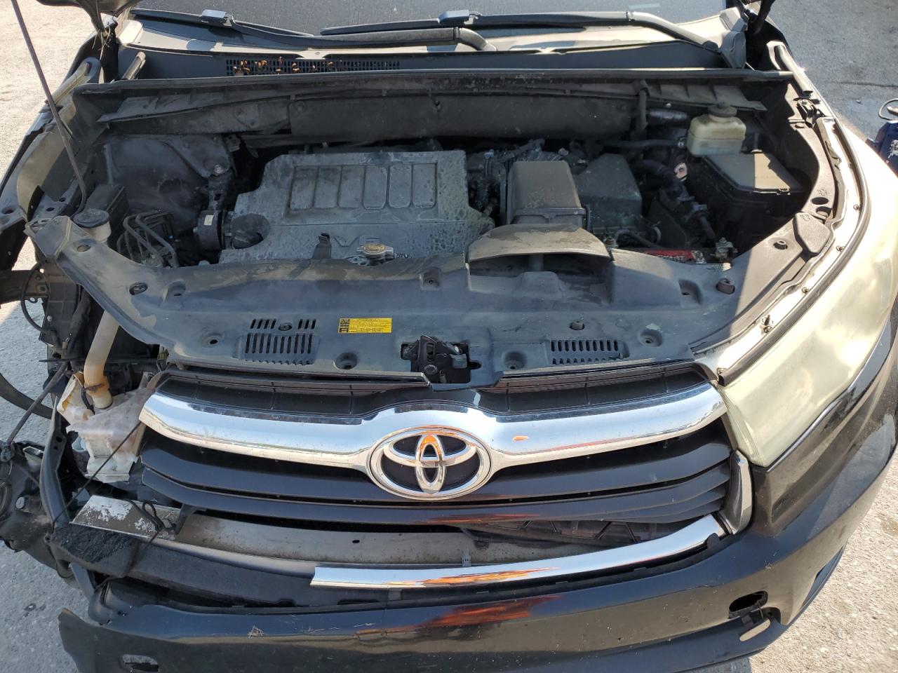 2015 Toyota Highlander Limited VIN: 5TDYKRFH0FS039076 Lot: 81247105