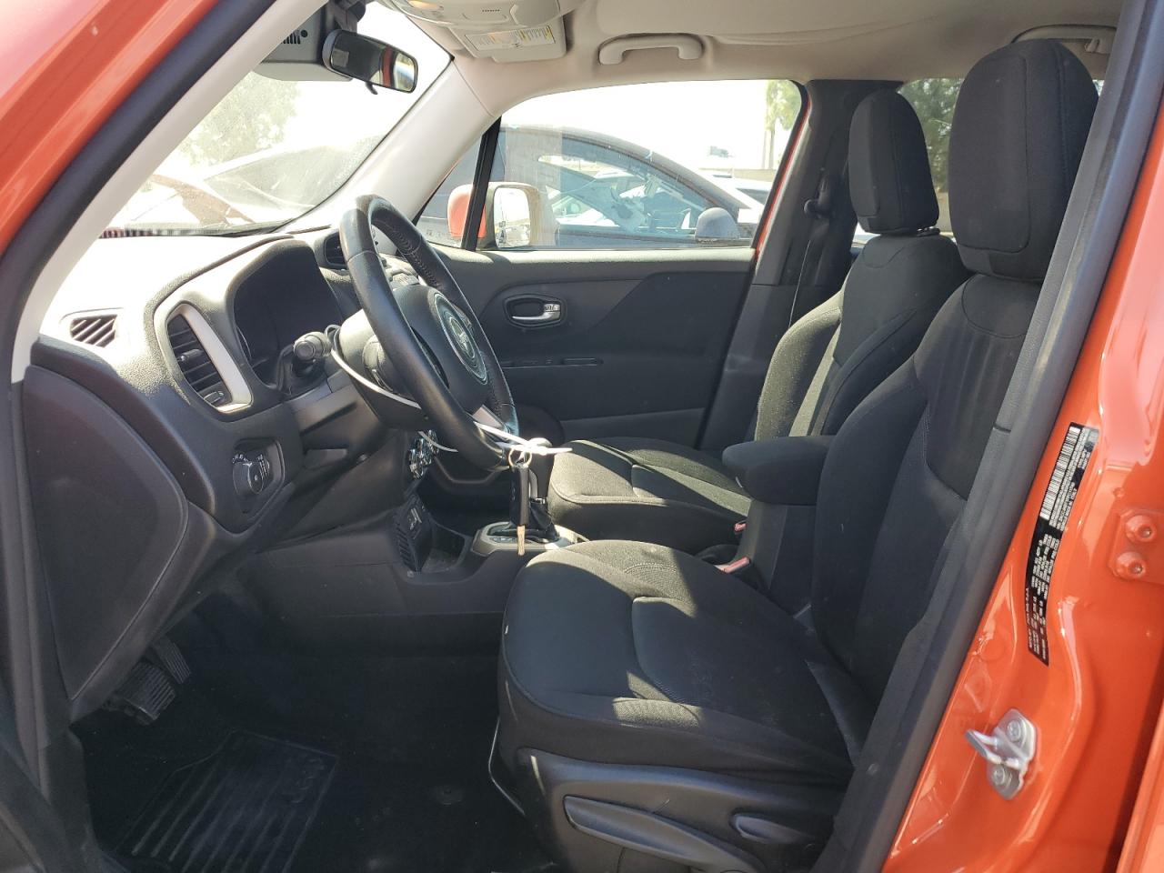 2015 Jeep Renegade Latitude VIN: ZACCJABT1FPC11749 Lot: 80333315