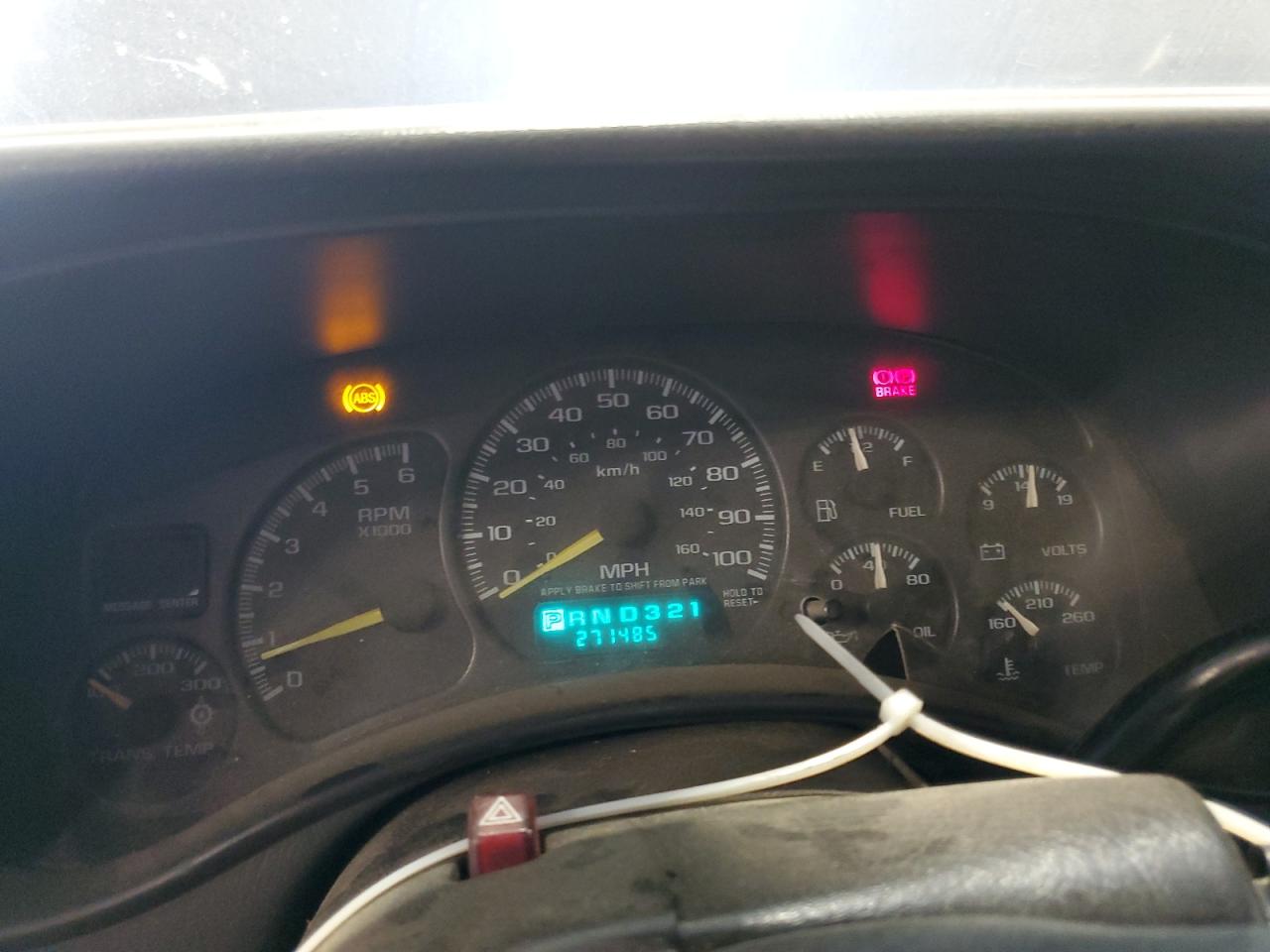 2000 Chevrolet Silverado K2500 VIN: 1GCGK29U8YE284888 Lot: 84442465