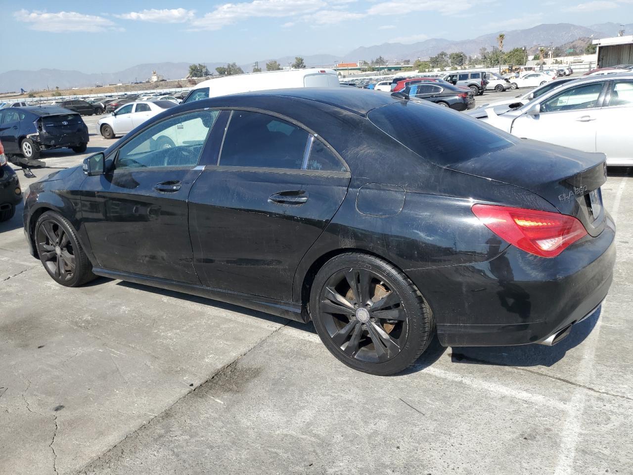 2014 Mercedes-Benz Cla 250 black sedan gas WDDSJ4EB1EN031930 photo #3