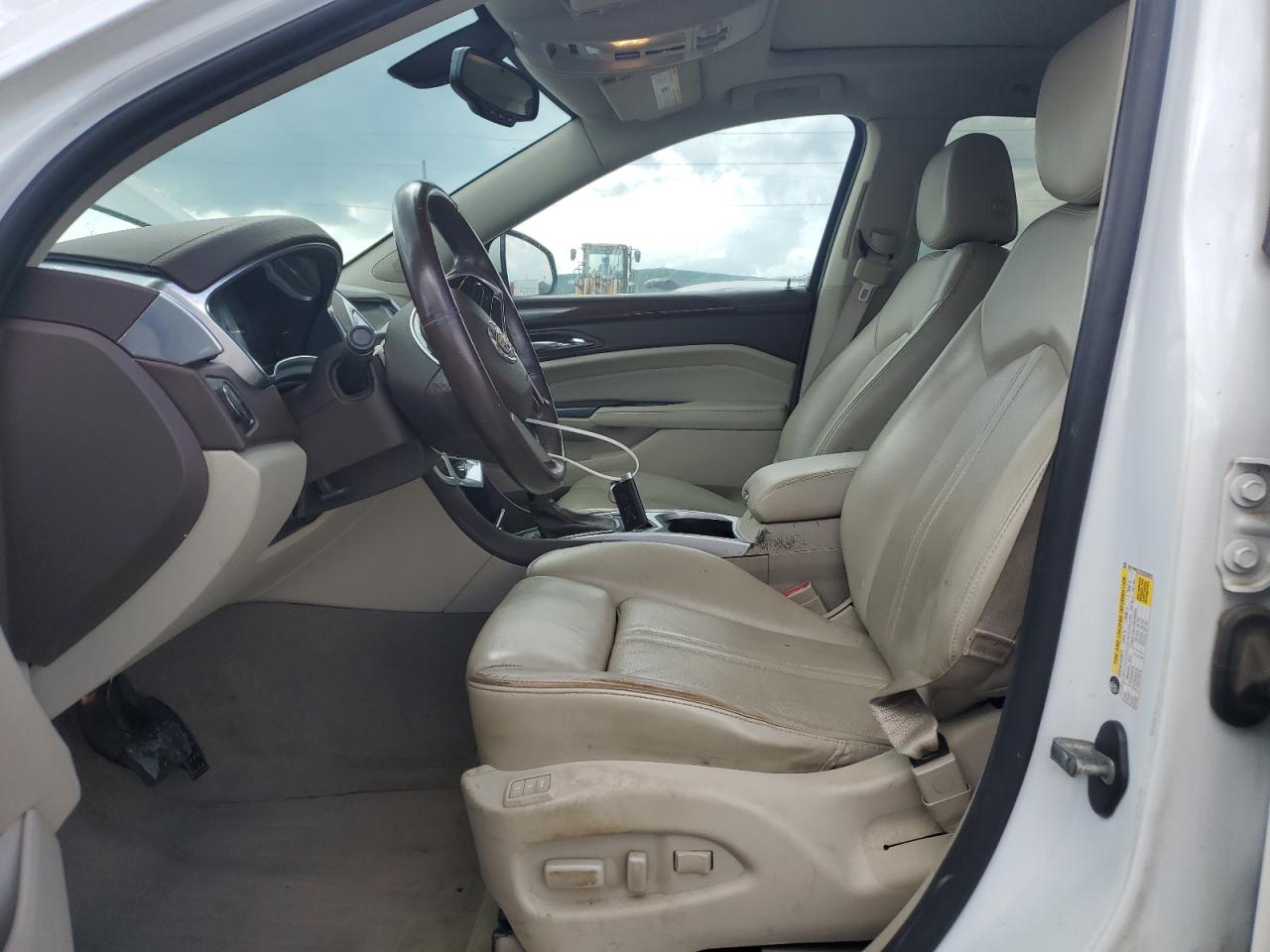 2013 Cadillac Srx Luxury Collection VIN: 3GYFNCE37DS532063 Lot: 81732175