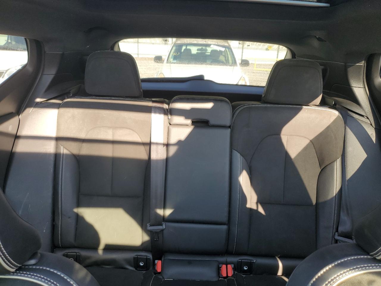 2020 Volvo Xc40 T5 R-Design VIN: YV4162UM1L2348522 Lot: 81118485