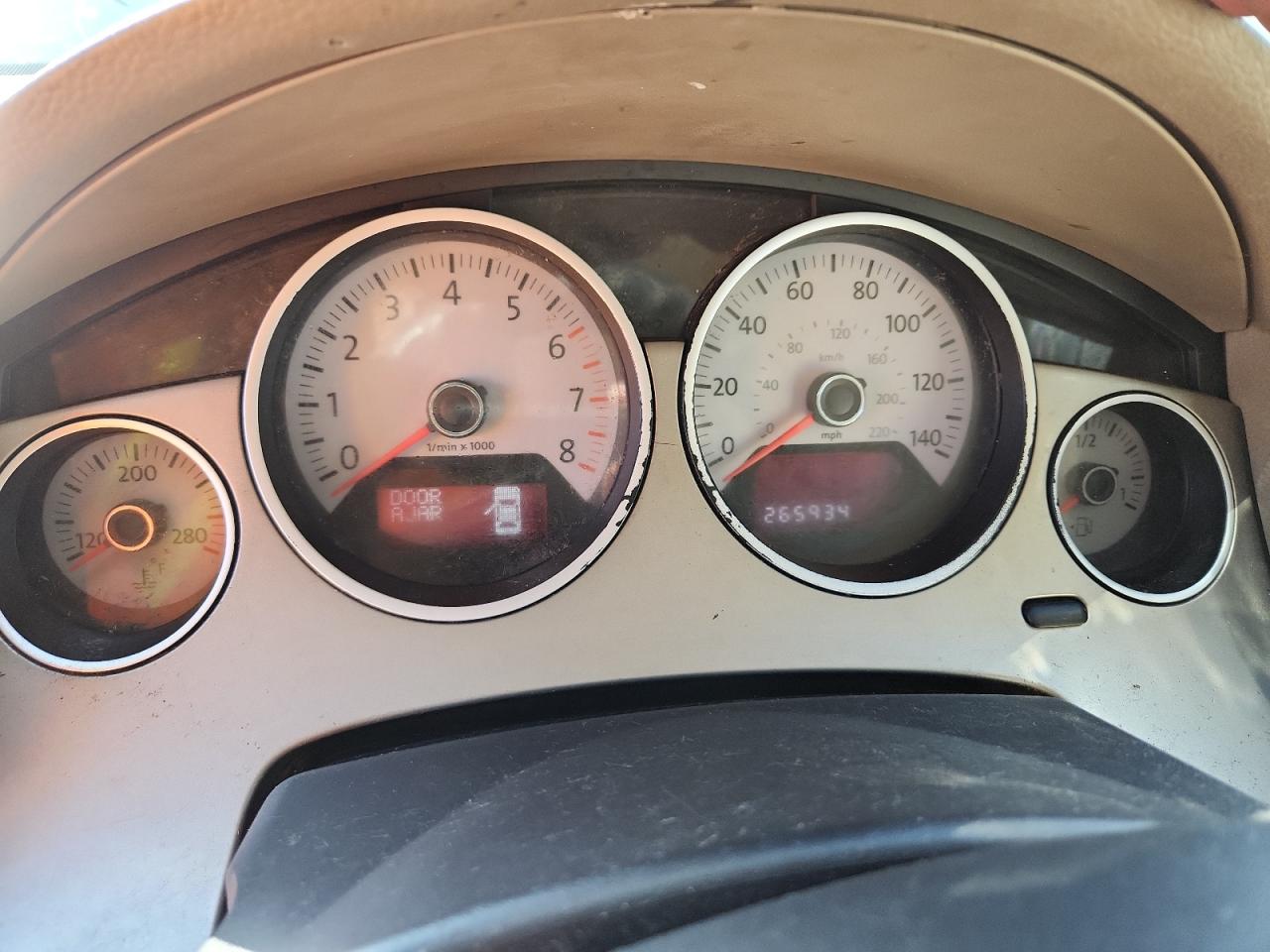 2010 Volkswagen Routan Sel VIN: 2V4RW6DX5AR280155 Lot: 84165855