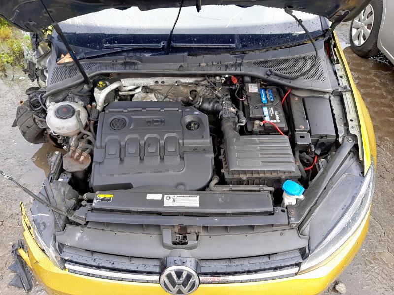 2017 VOLKSWAGEN GOLF SE NAVIGATION TDI BM 