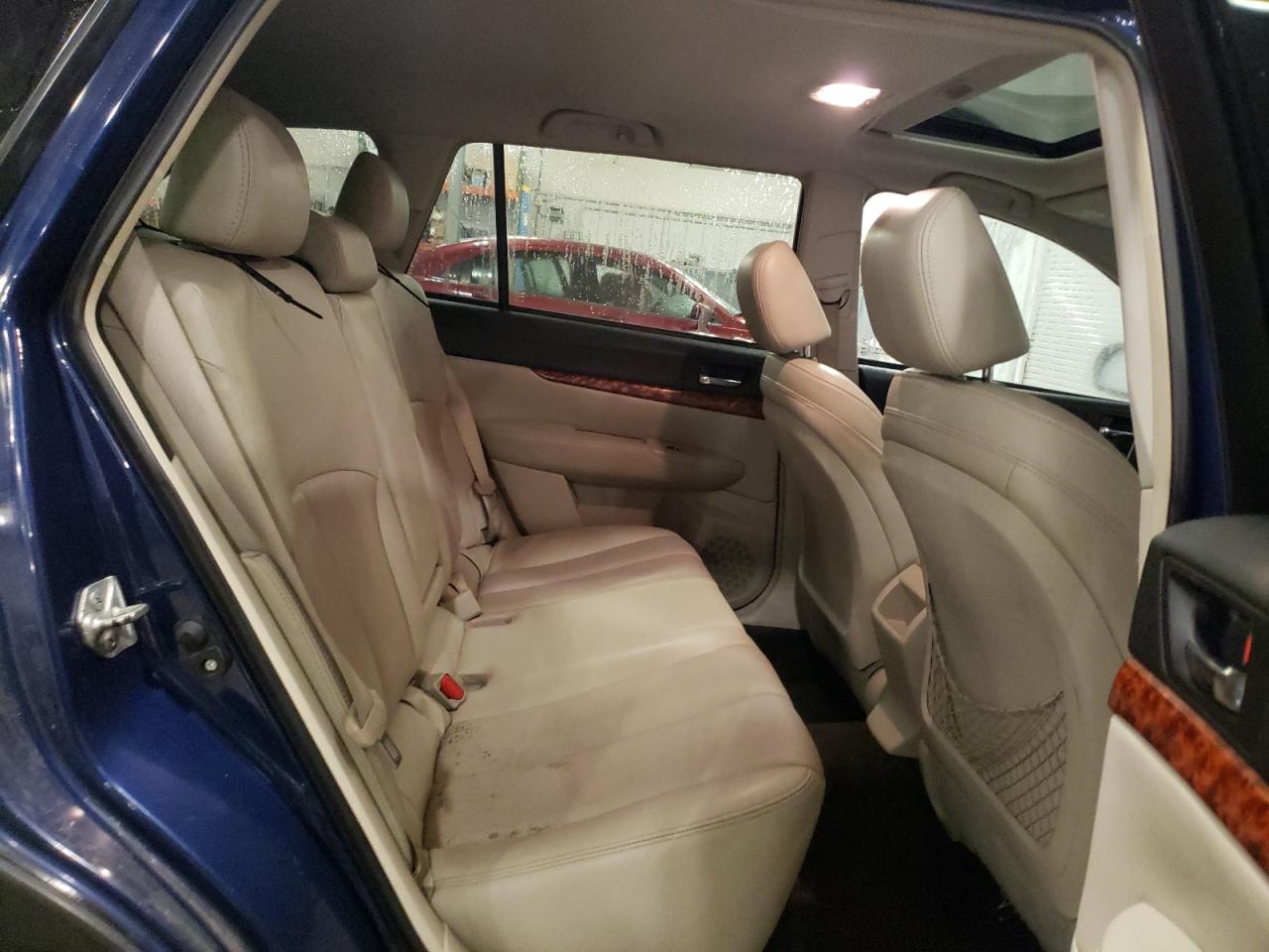 2011 Subaru Outback 3.6R Limited VIN: 4S4BRDLC4B2447218 Lot: 82152545