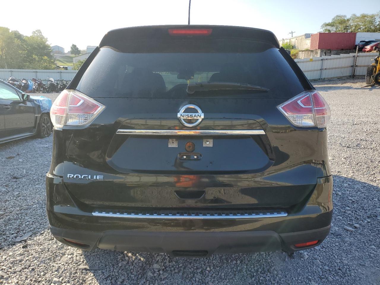 2016 Nissan Rogue S VIN: KNMAT2MT9GP621928 Lot: 84754395