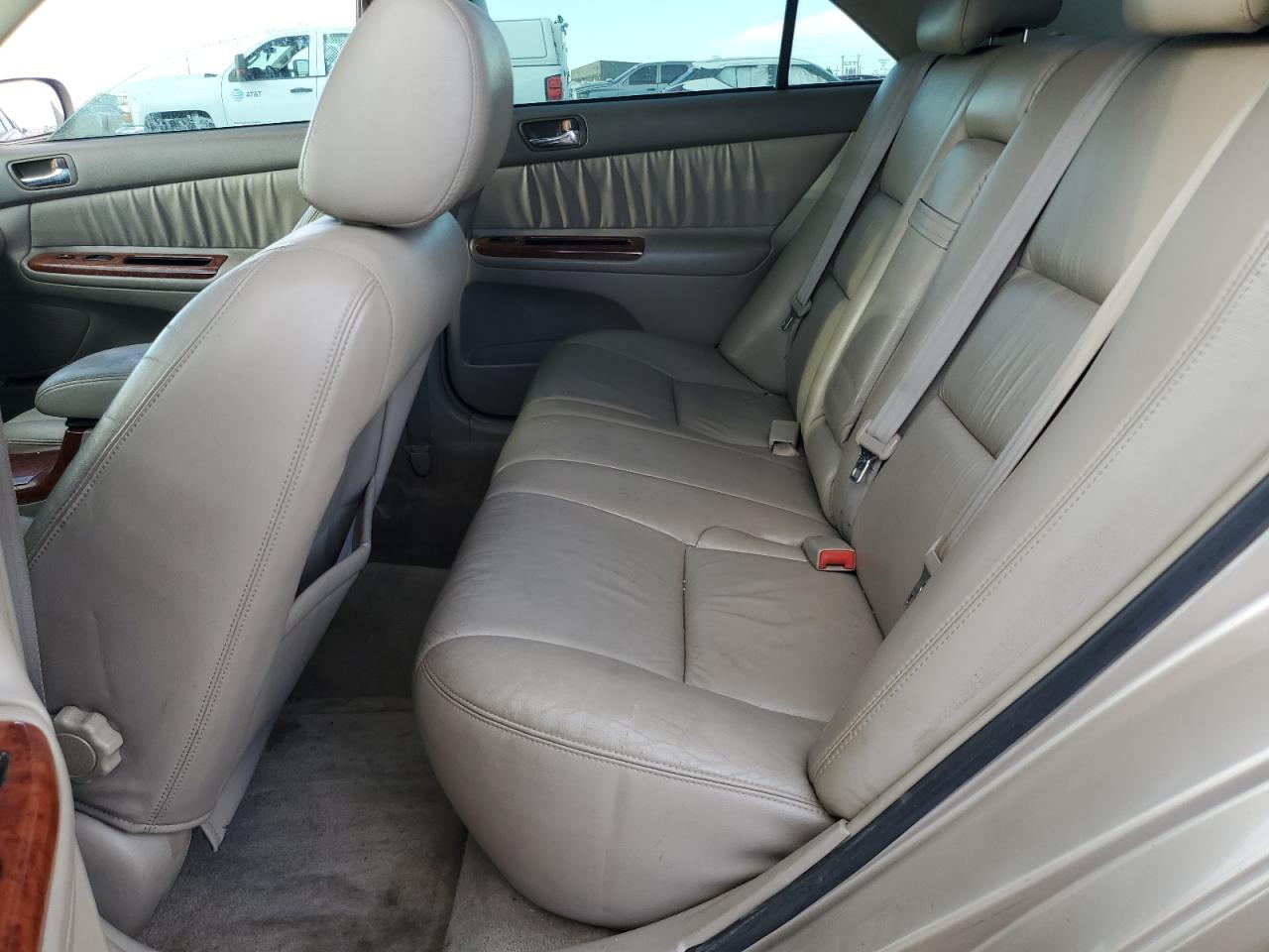 2003 Toyota Camry Le VIN: 4T1BF30K73U057881 Lot: 80207065