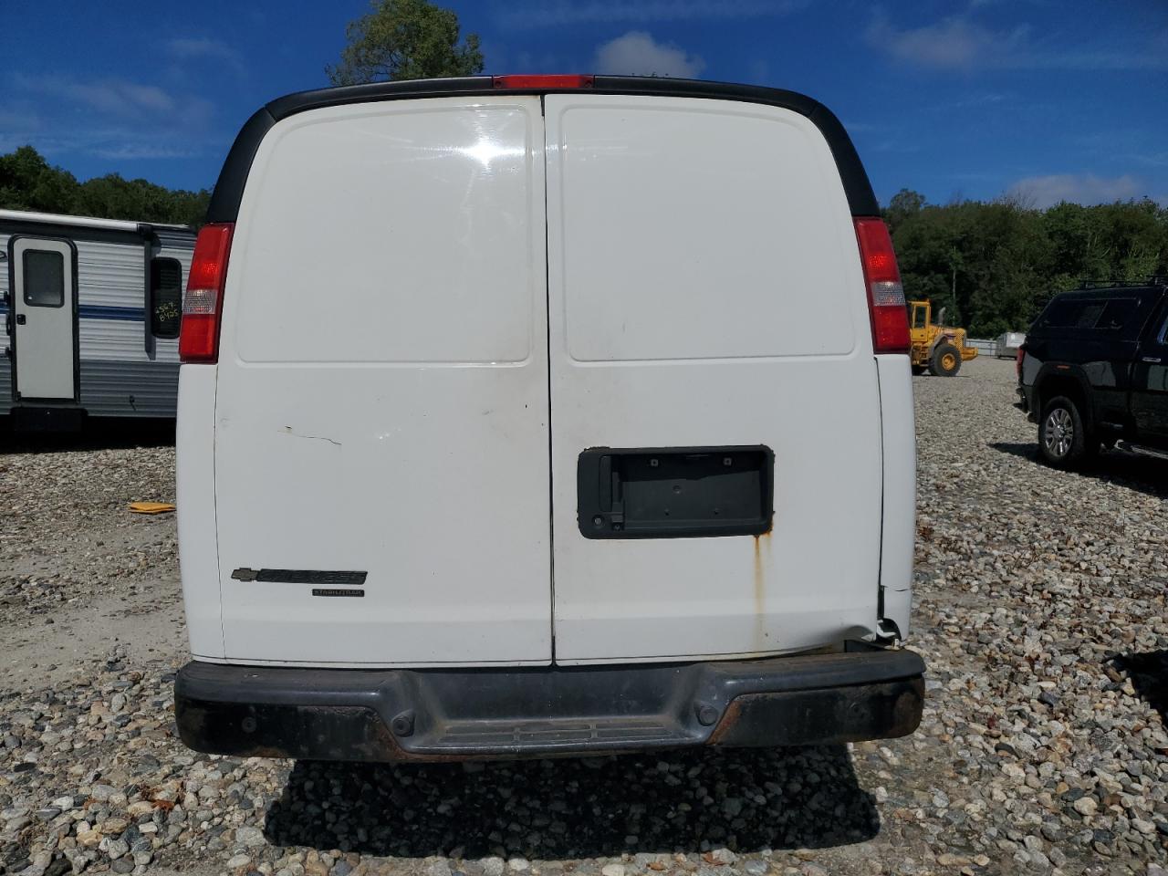 2016 Chevrolet Express G2500 VIN: 1GCWGBFF7G1184581 Lot: 71031175