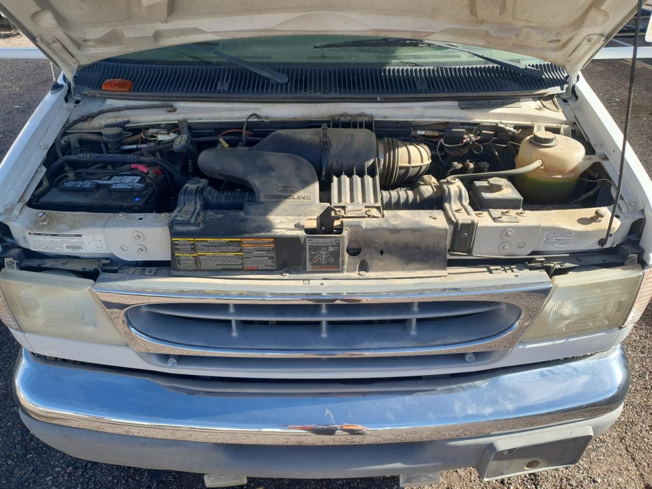 2001 Ford Econoline E450 Super Duty Cutaway Van VIN: 1FDXE45S11HB25699 Lot: 83806005