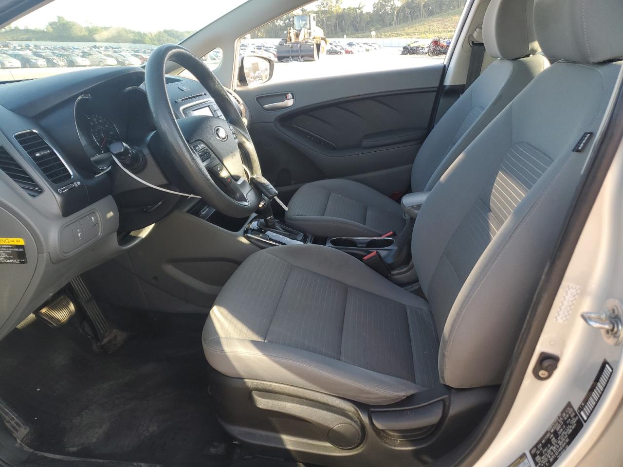 2017 Kia Forte Lx VIN: 3KPFL4A74HE064744 Lot: 81907085