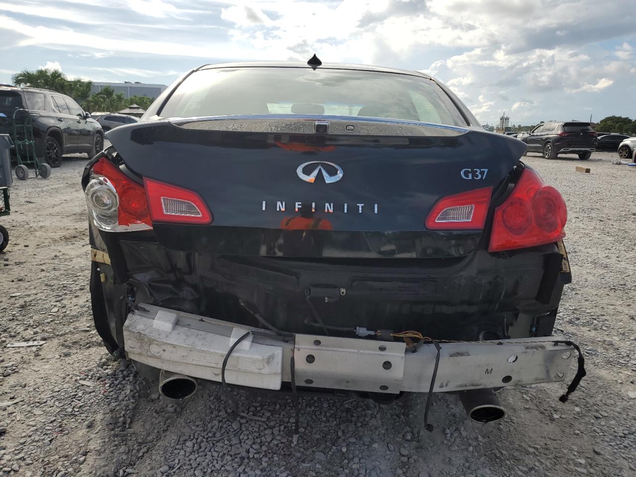 2013 Infiniti G37 Base VIN: JN1CV6AP4DM715202 Lot: 83828305