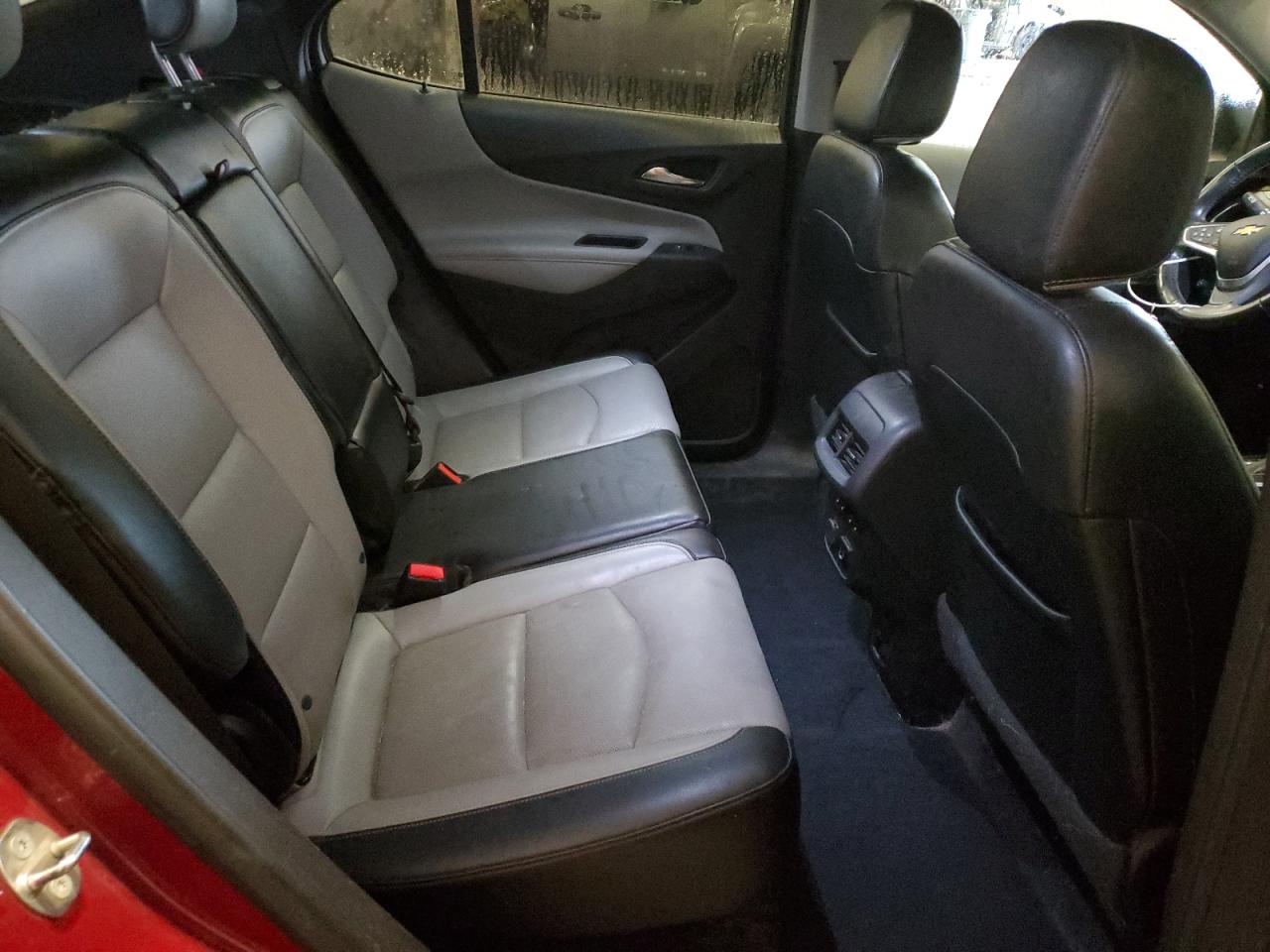 2018 Chevrolet Equinox Premier VIN: 3GNAXVEV7JS547270 Lot: 81371165