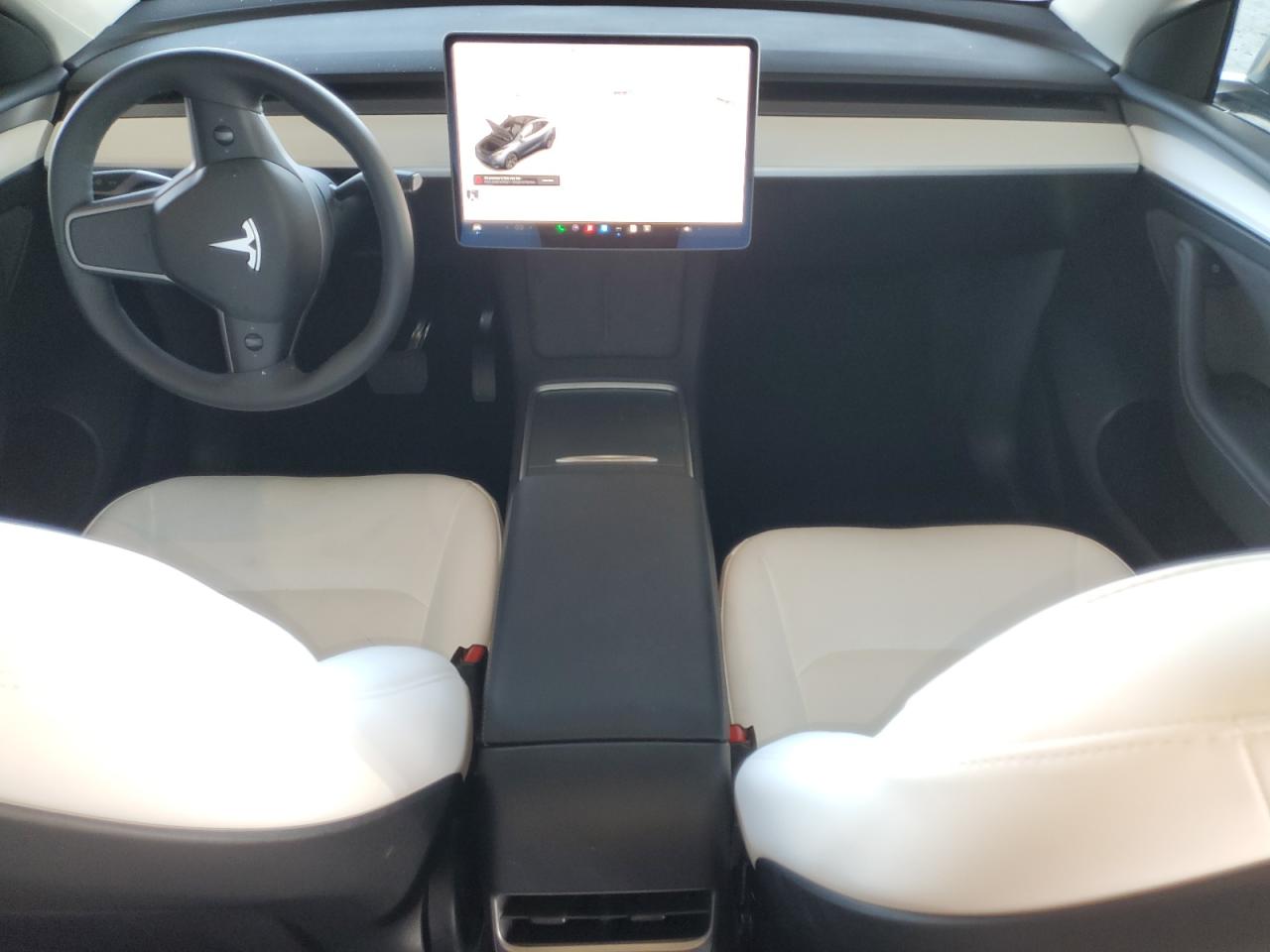 2025 Tesla Model Y VIN: 7SAYGDED3SF315769 Lot: 80666295