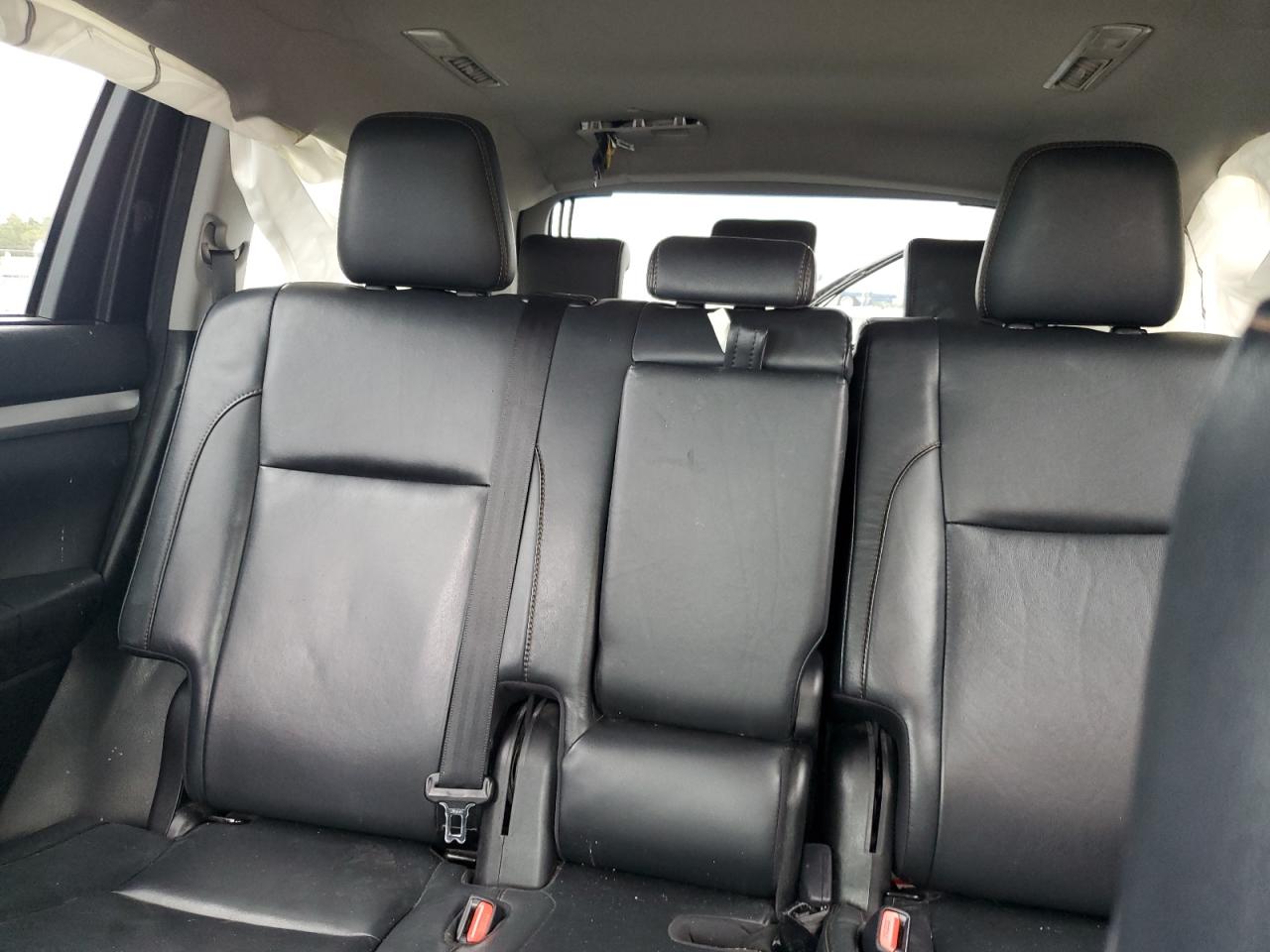 2018 Toyota Highlander Se VIN: 5TDJZRFH0JS842282 Lot: 81117395