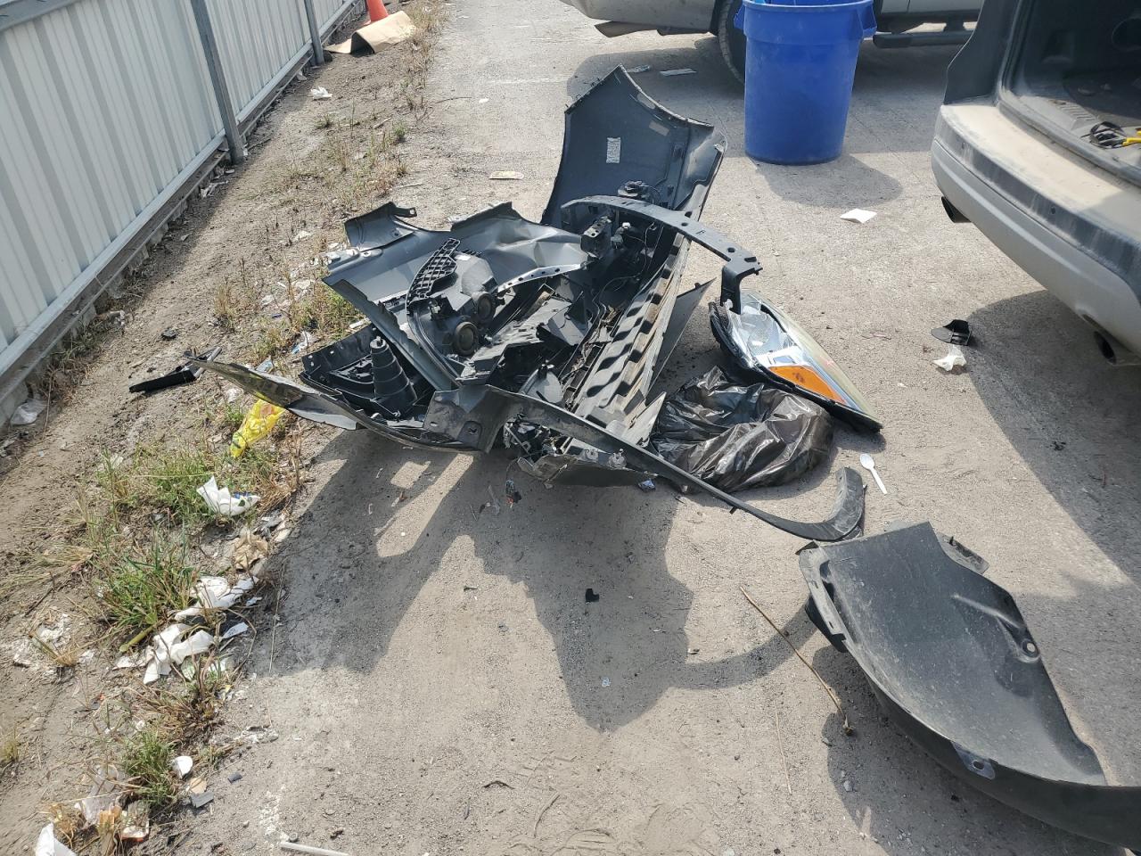 2014 Ford Escape Titanium VIN: 1FMCU0JX4EUC06060 Lot: 80853575