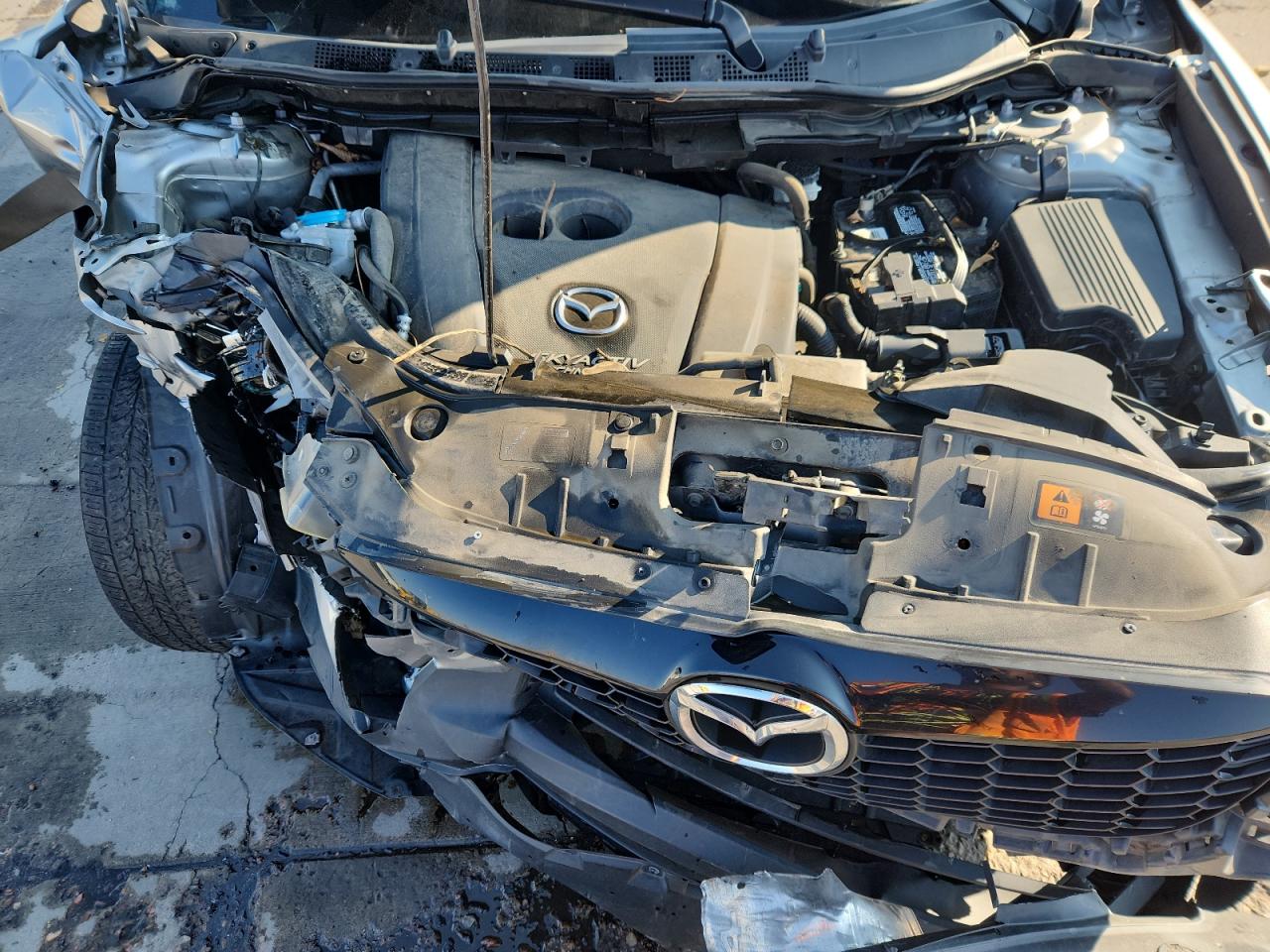 2014 Mazda Cx-5 Sport VIN: JM3KE4BE6E0341430 Lot: 71204455