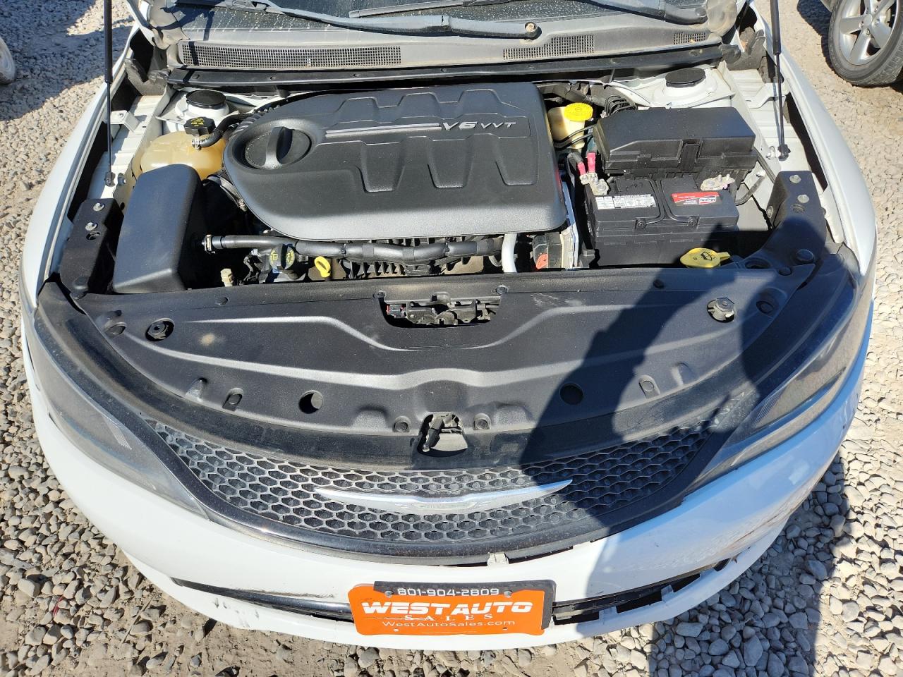 2015 Chrysler 200 S VIN: 1C3CCCBGXFN690095 Lot: 80114215