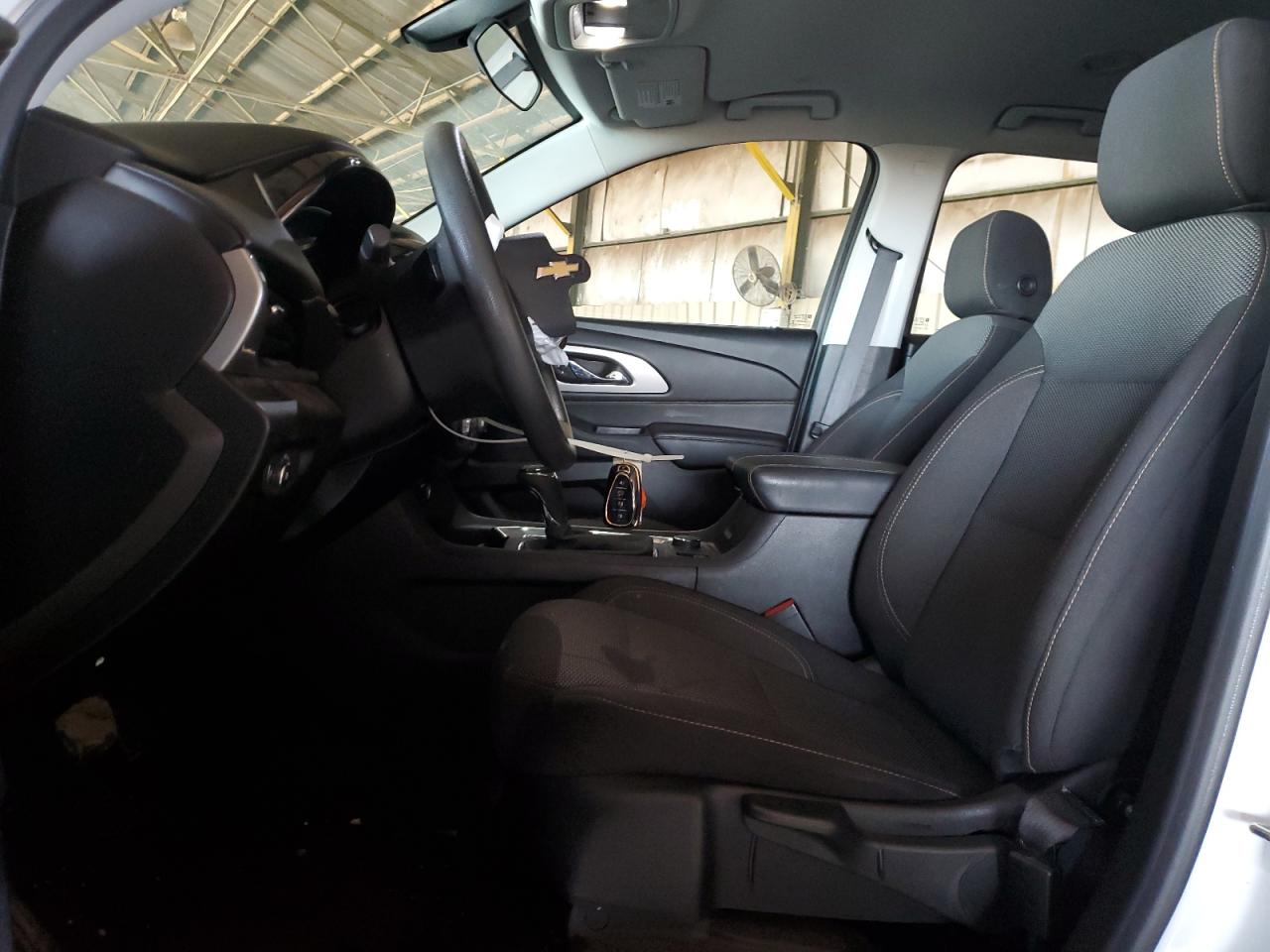 2018 Chevrolet Traverse Ls VIN: 1GNERFKW9JJ240523 Lot: 81901395