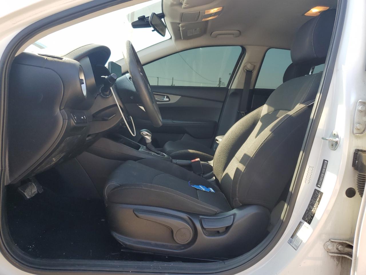 2021 Kia Forte Fe VIN: 3KPF24ADXME375470 Lot: 80863895