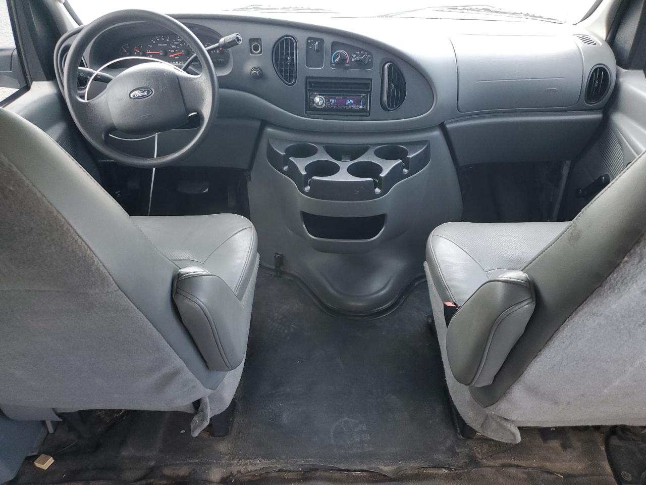 2006 Ford Econoline E150 Van VIN: 1FTRE14W76HB25388 Lot: 70822925