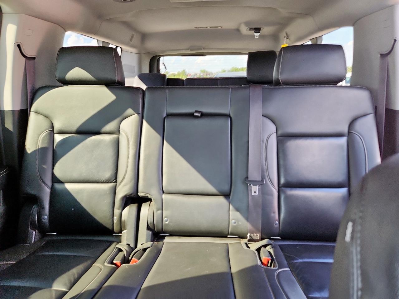 2015 Chevrolet Suburban K1500 Lt VIN: 1GNSKJKC8FR532382 Lot: 81483035