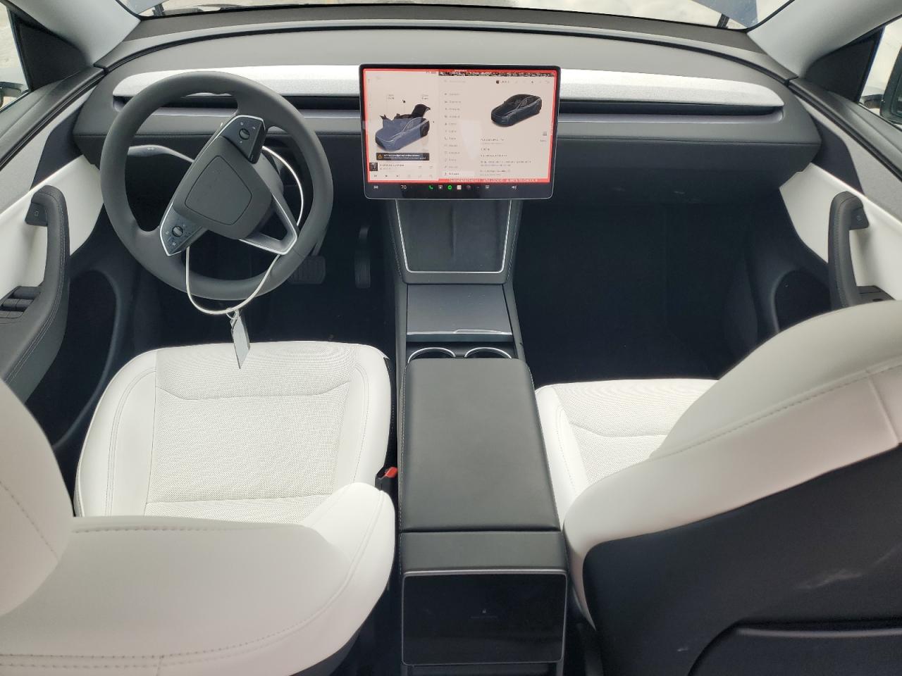 2026 Tesla Model Y VIN: 7SAYGDED5TF401411 Lot: 81102665