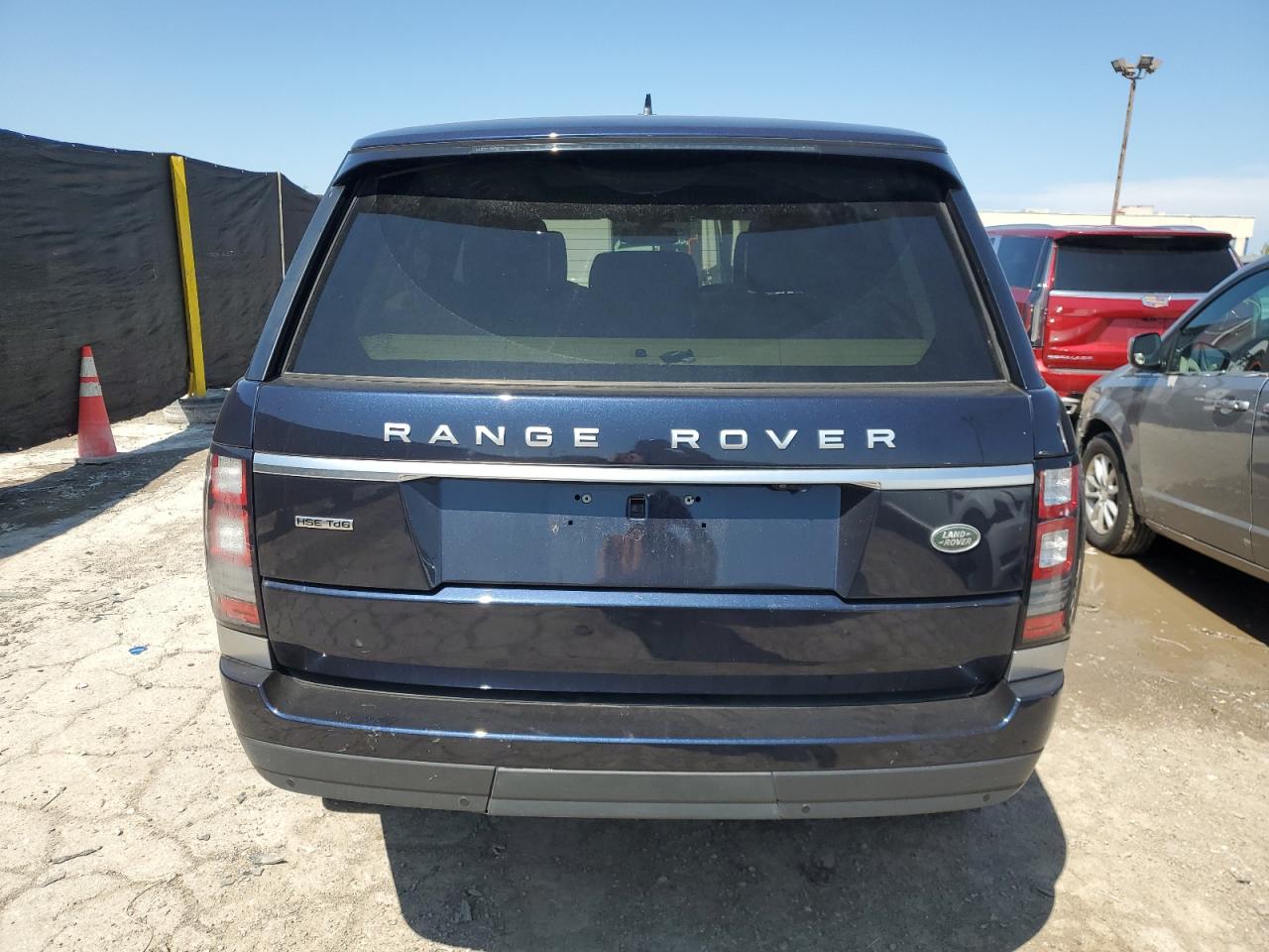 2016 Land Rover Range Rover Hse VIN: SALGS2KF1GA256988 Lot: 71180235