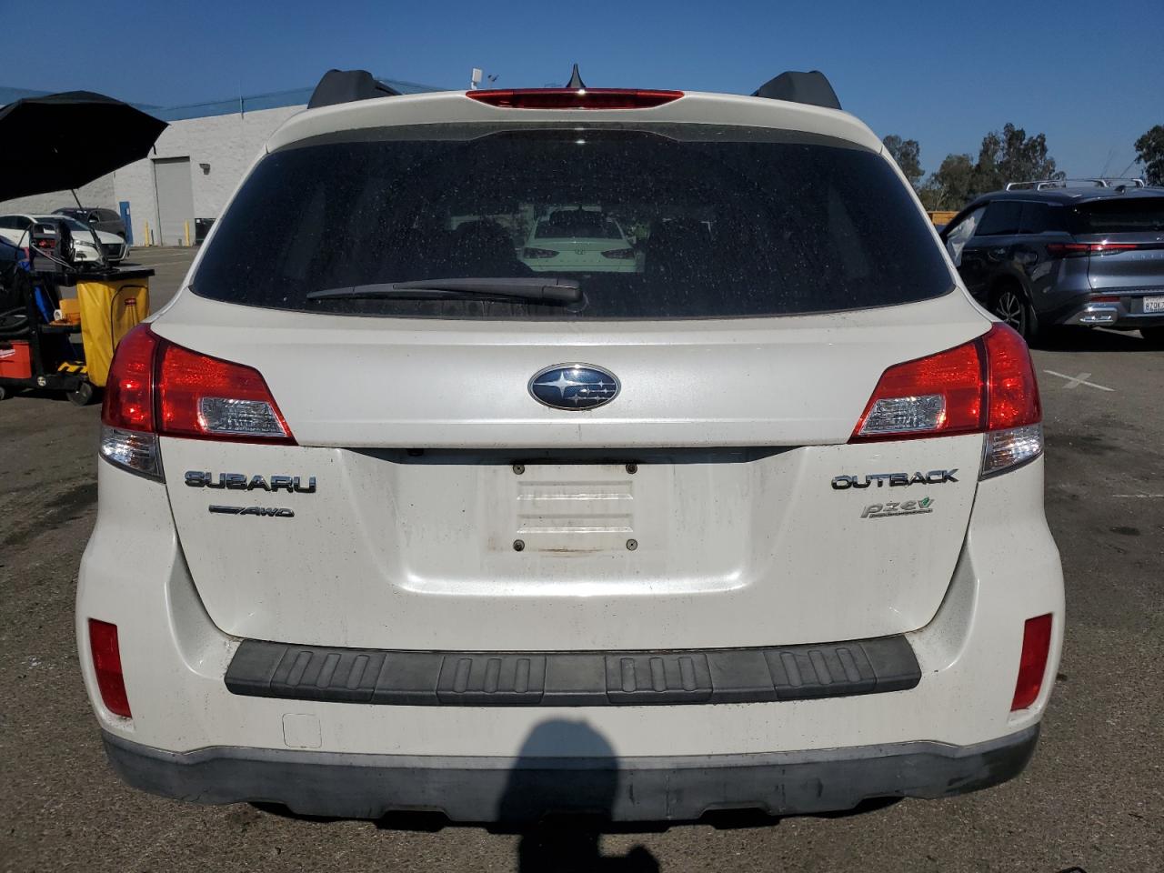 2012 Subaru Outback 2.5I Limited VIN: 4S4BRBLC7C3271104 Lot: 81930675