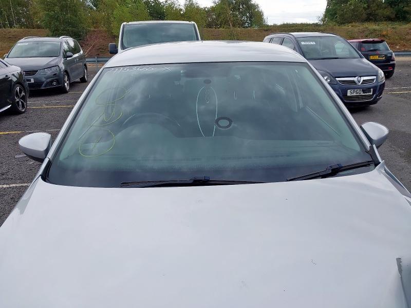 2015 VOLKSWAGEN POLO SE 