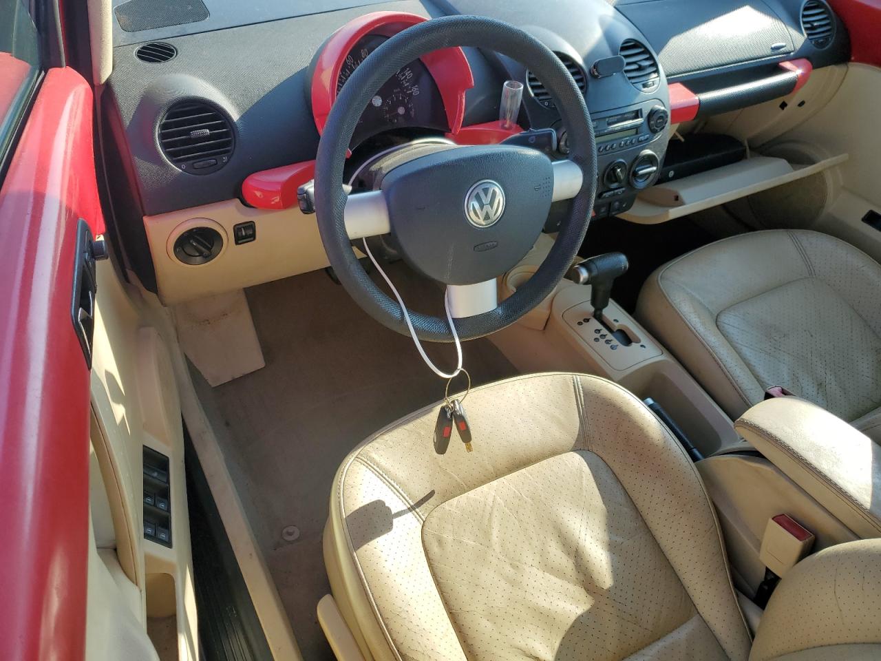 2004 Volkswagen New Beetle Gls VIN: 3VWCD21YX4M302087 Lot: 69910185