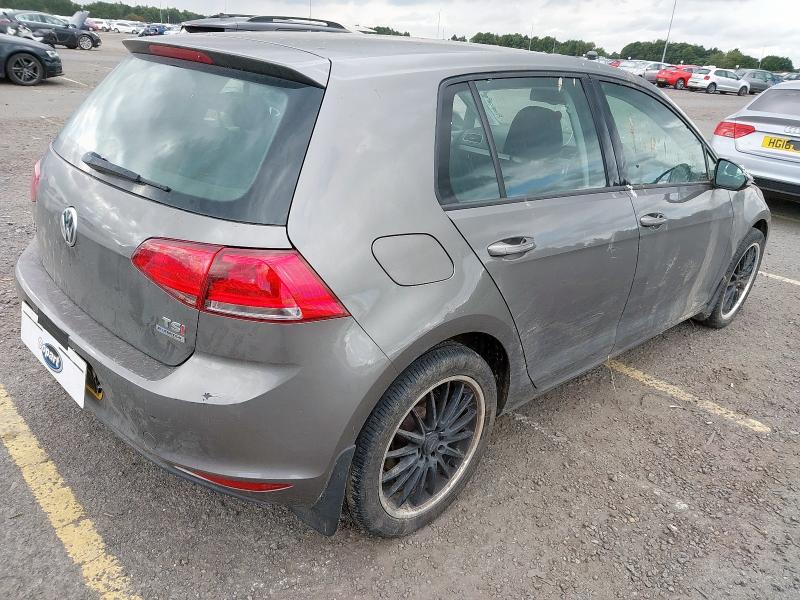 2013 VOLKSWAGEN GOLF SE BLUEMOTION TECH T 