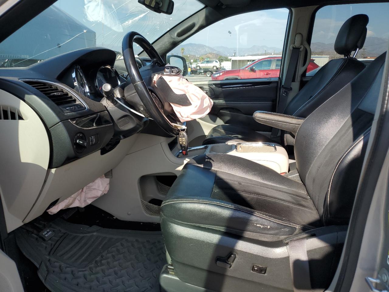 2018 Dodge Grand Caravan Sxt VIN: 2C4RDGCG3JR205431 Lot: 81589715