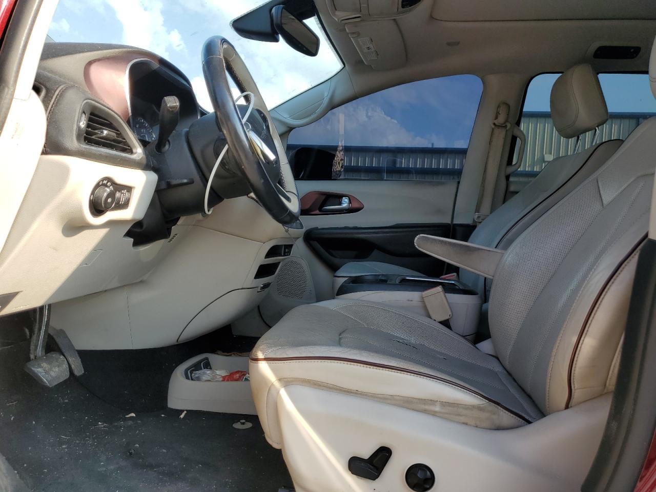 2017 Chrysler Pacifica Limited VIN: 2C4RC1GG5HR533146 Lot: 80847335