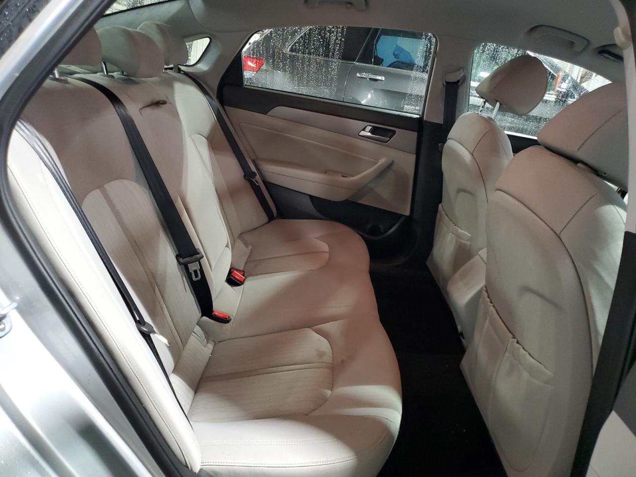 2019 Hyundai Sonata Hybrid VIN: KMHE24L30KA084715 Lot: 82065335