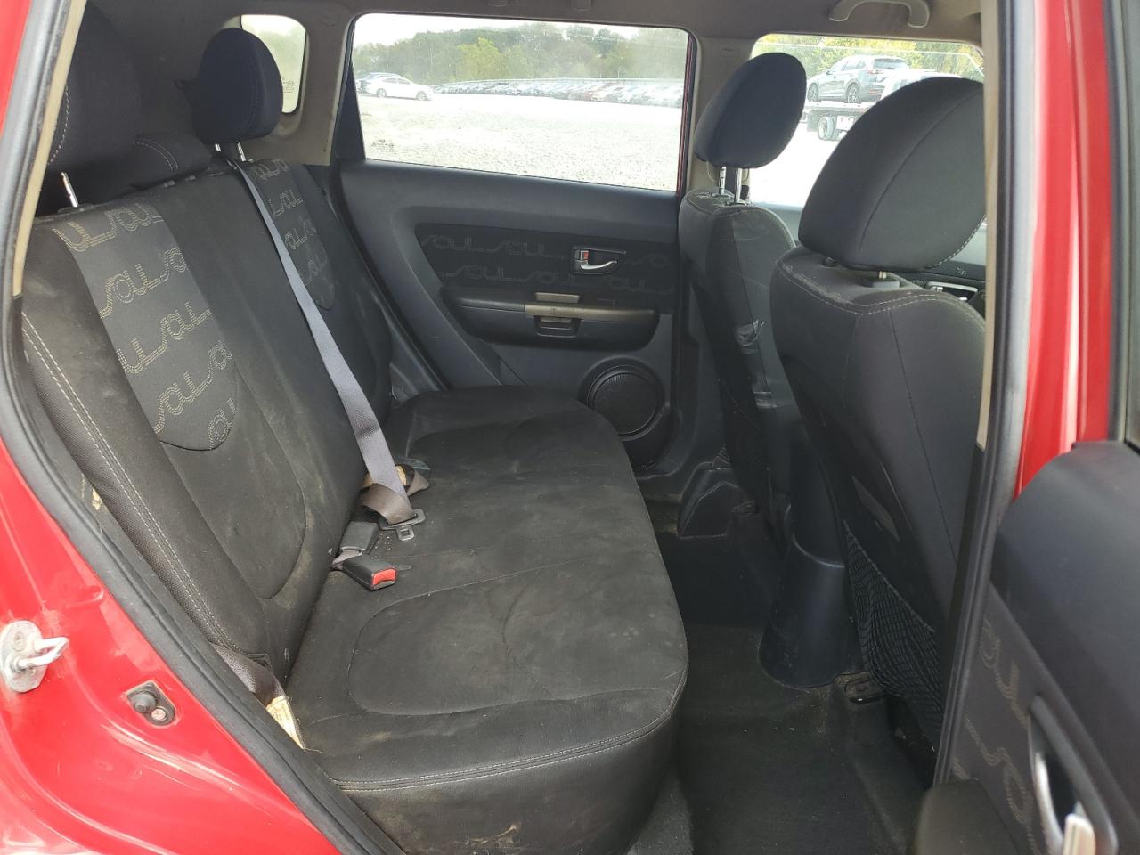 2012 Kia Soul + VIN: KNDJT2A60C7451015 Lot: 81041135