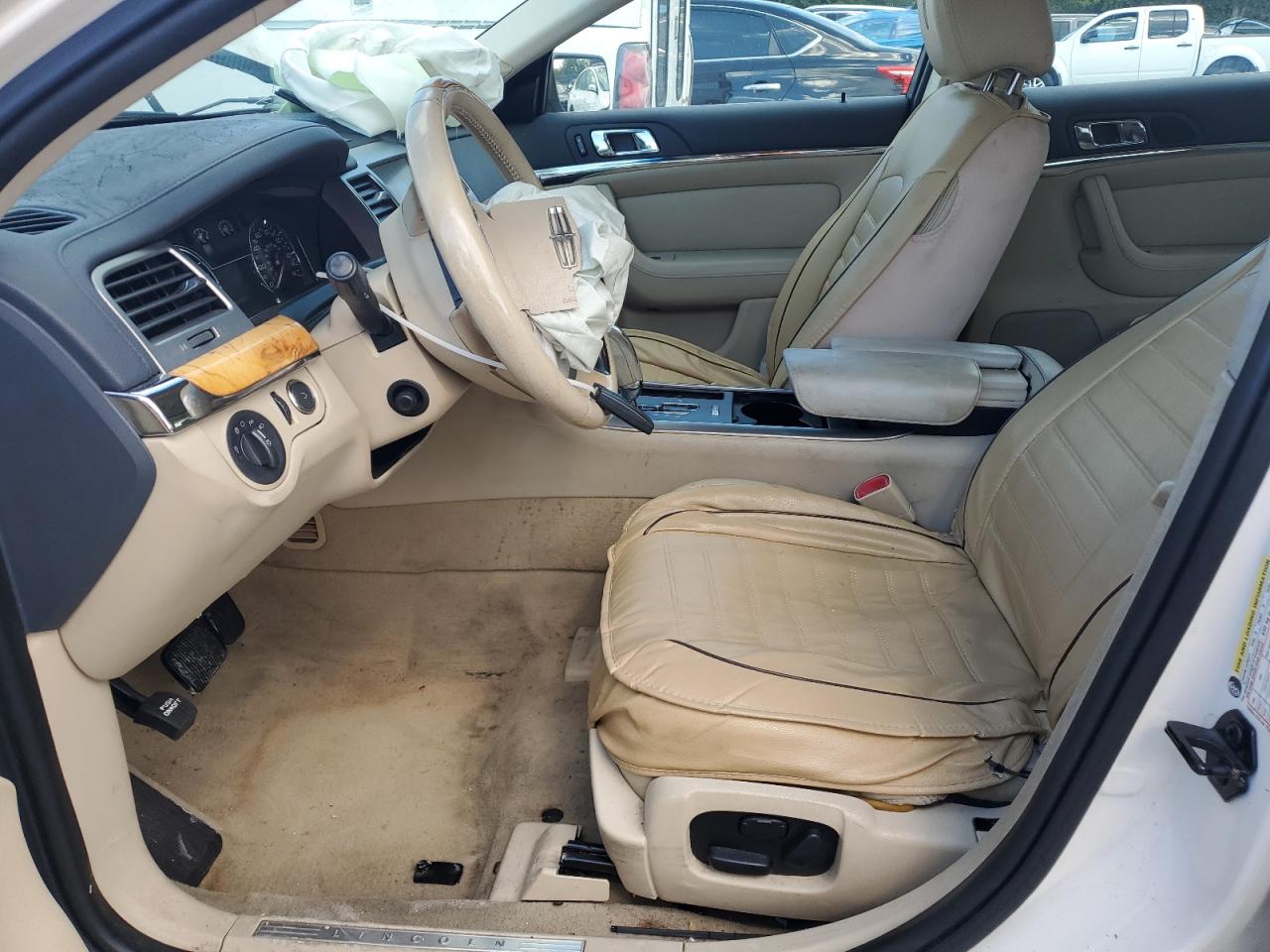 2009 Lincoln Mks VIN: 1LNHM93R19G603058 Lot: 83943105