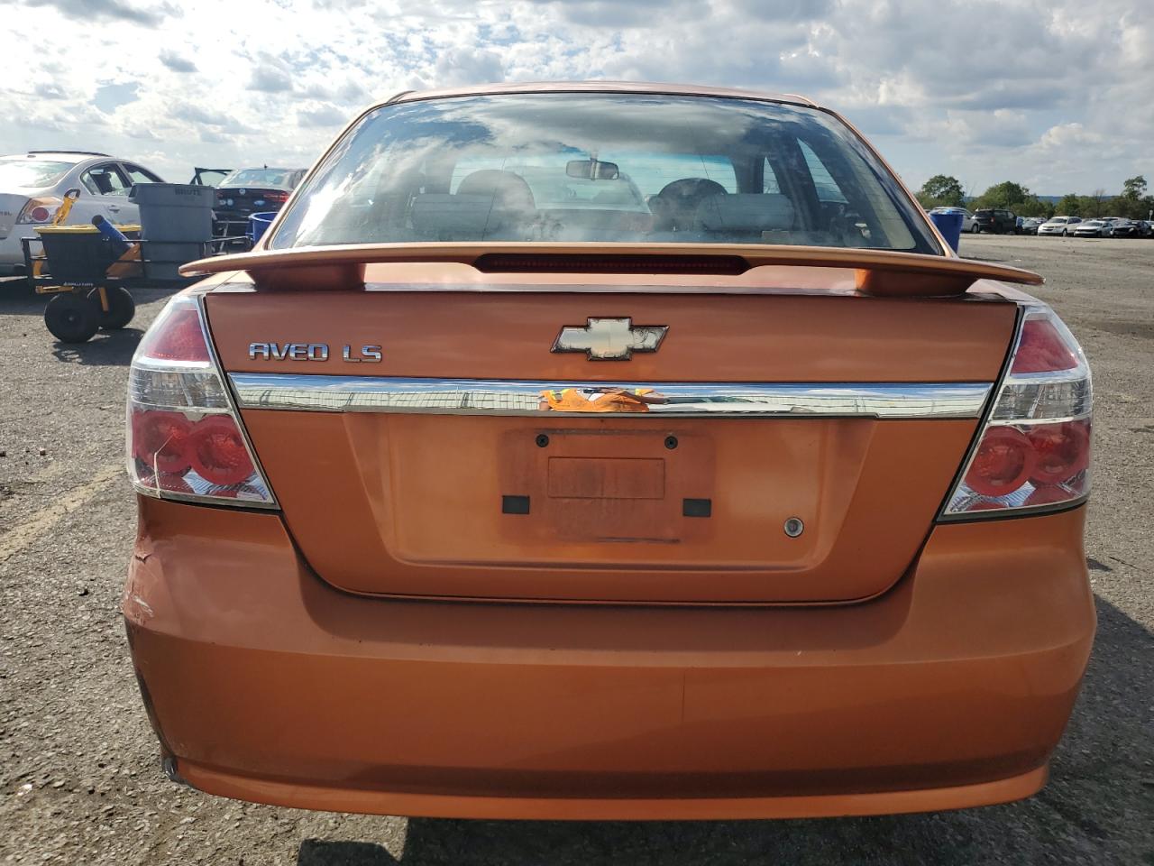 2007 Chevrolet Aveo Base VIN: KL1TD56637B126983 Lot: 81889875