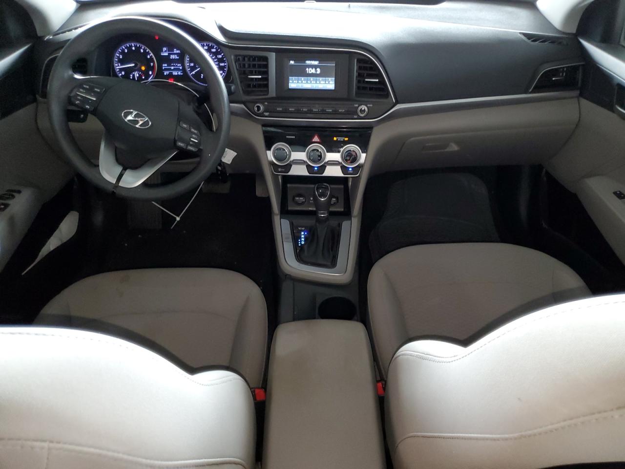 2019 Hyundai Elantra Se VIN: 5NPD74LF0KH483449 Lot: 70930525