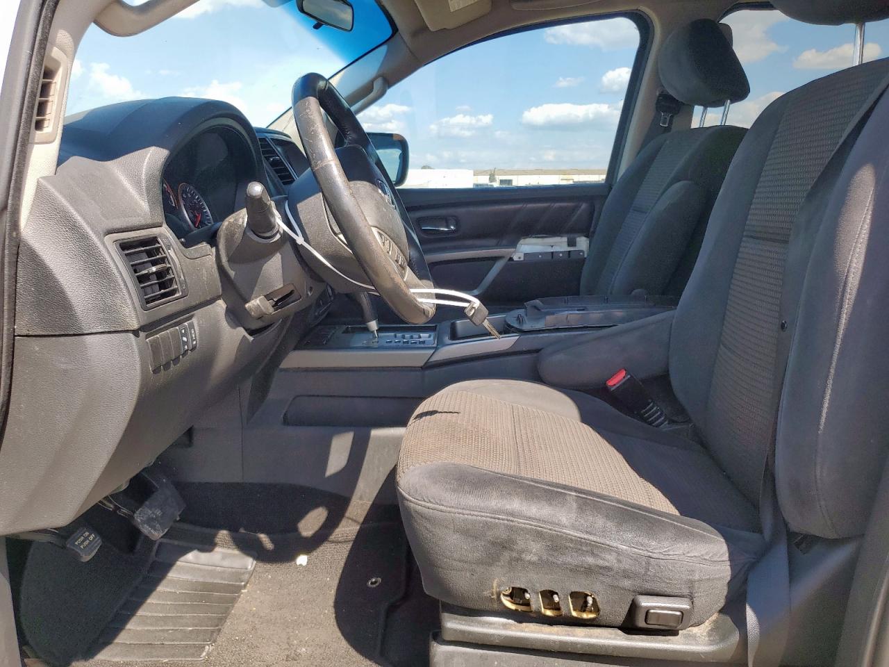 2015 Nissan Armada Sv VIN: 5N1BA0ND8FN601312 Lot: 84533355