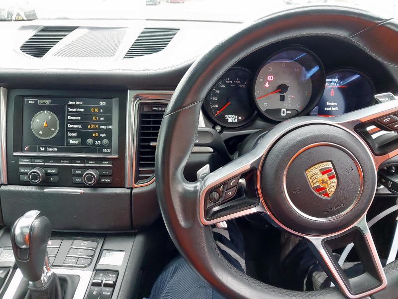 2014 PORSCHE MACAN S S-A 
