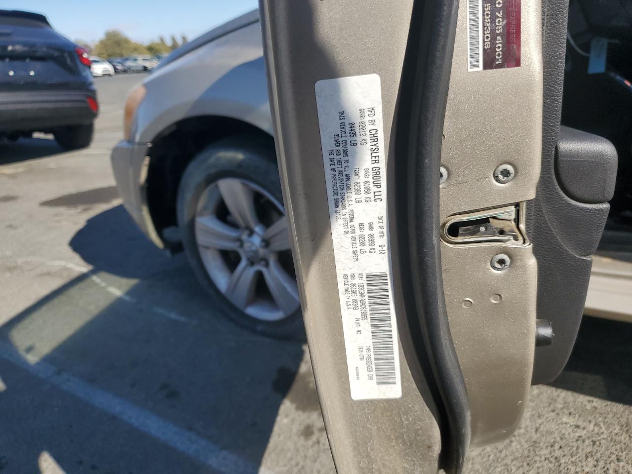 2010 Dodge Caliber Sxt VIN: 1B3CB4HA5AD618955 Lot: 81330035